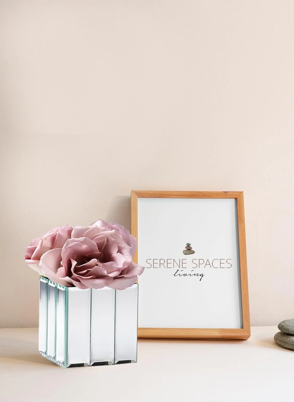 Small Gatsby Mirror Cube Vase – Art Deco Inspired Glass Vase With Mirror Finish, Measures 4” Cube