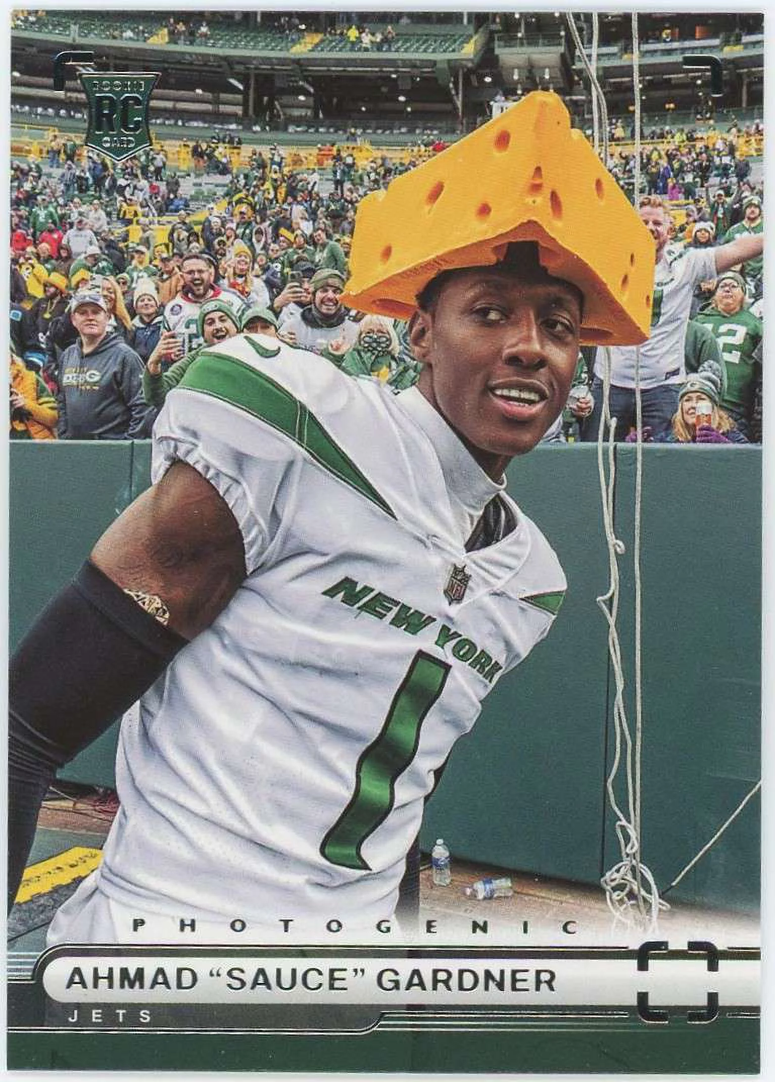 NFL 2022 Panini Chronicles Photogenic Football  Ahmad Sauce Gardner PH-33 (Rookie)
