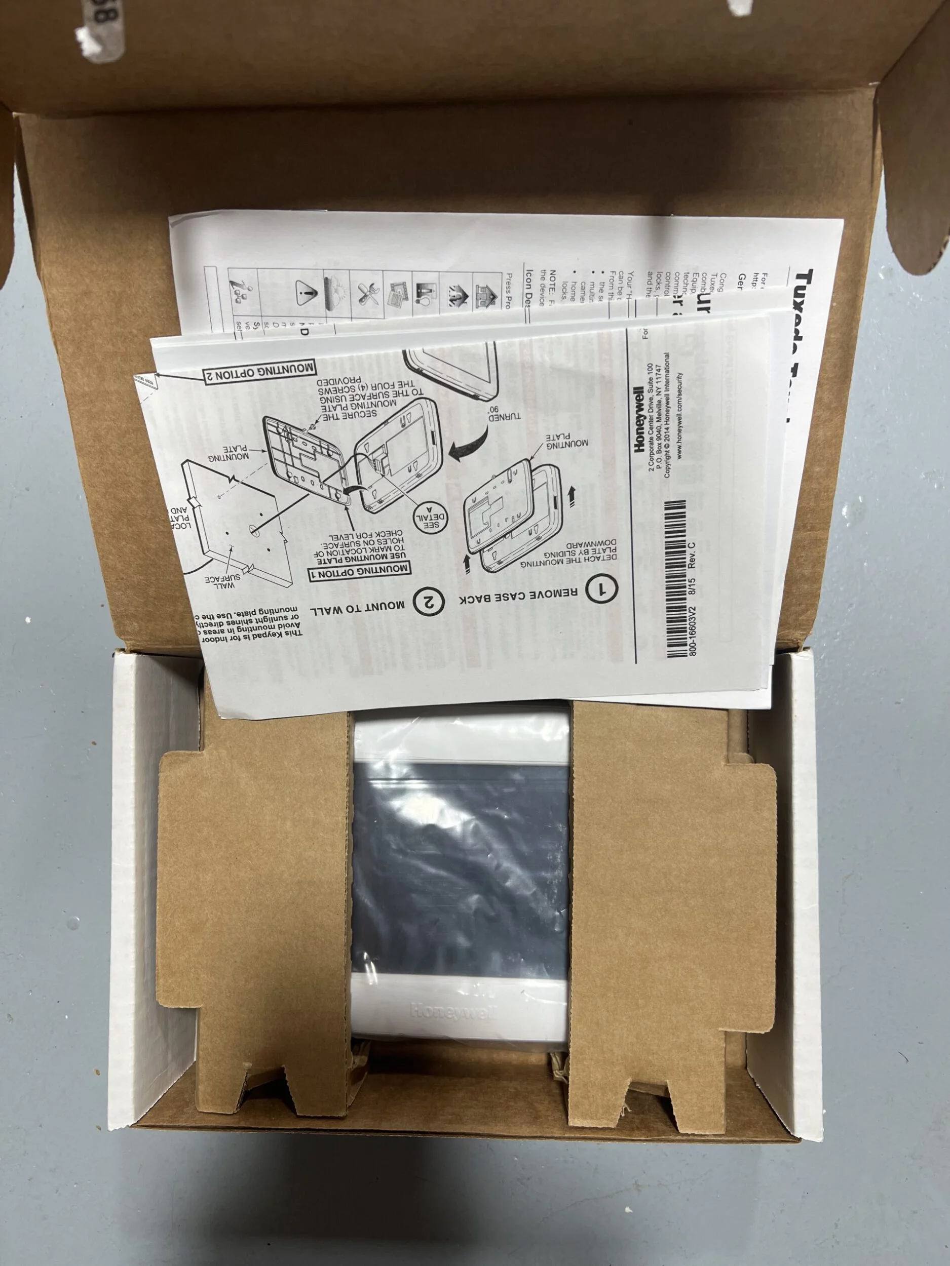 Honeywell Home V20PACK Security Kit