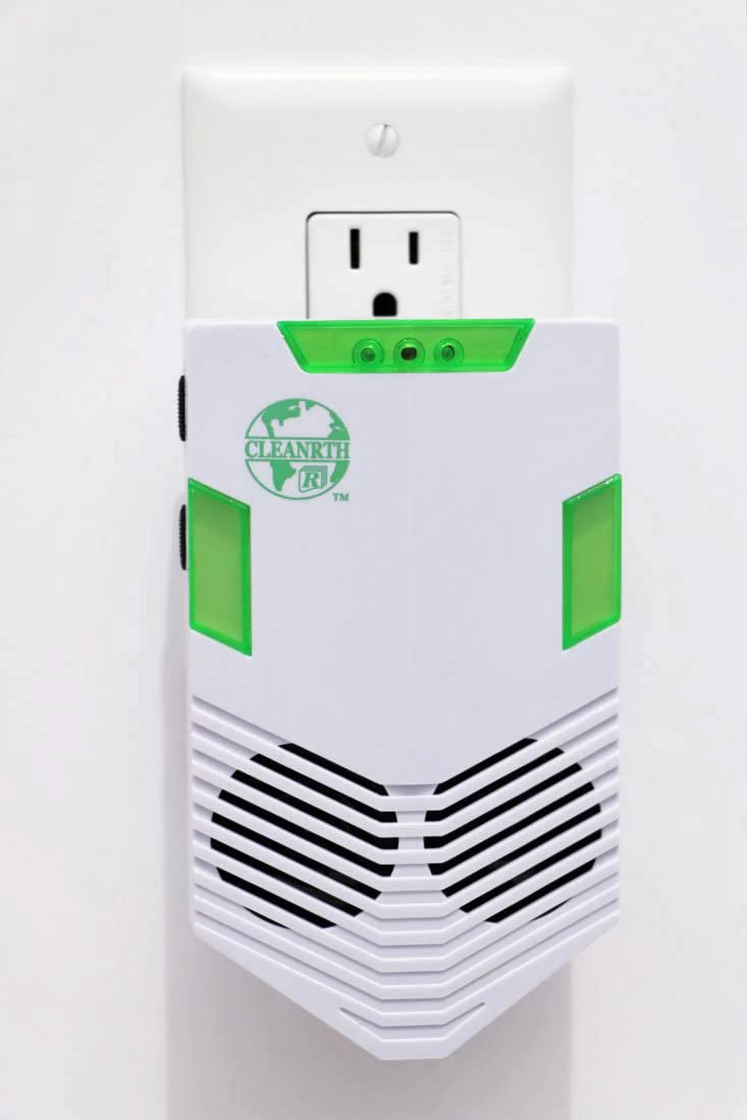 Advanced Ultrasonic Rodent Repelling System | Superior Rodent Repeller