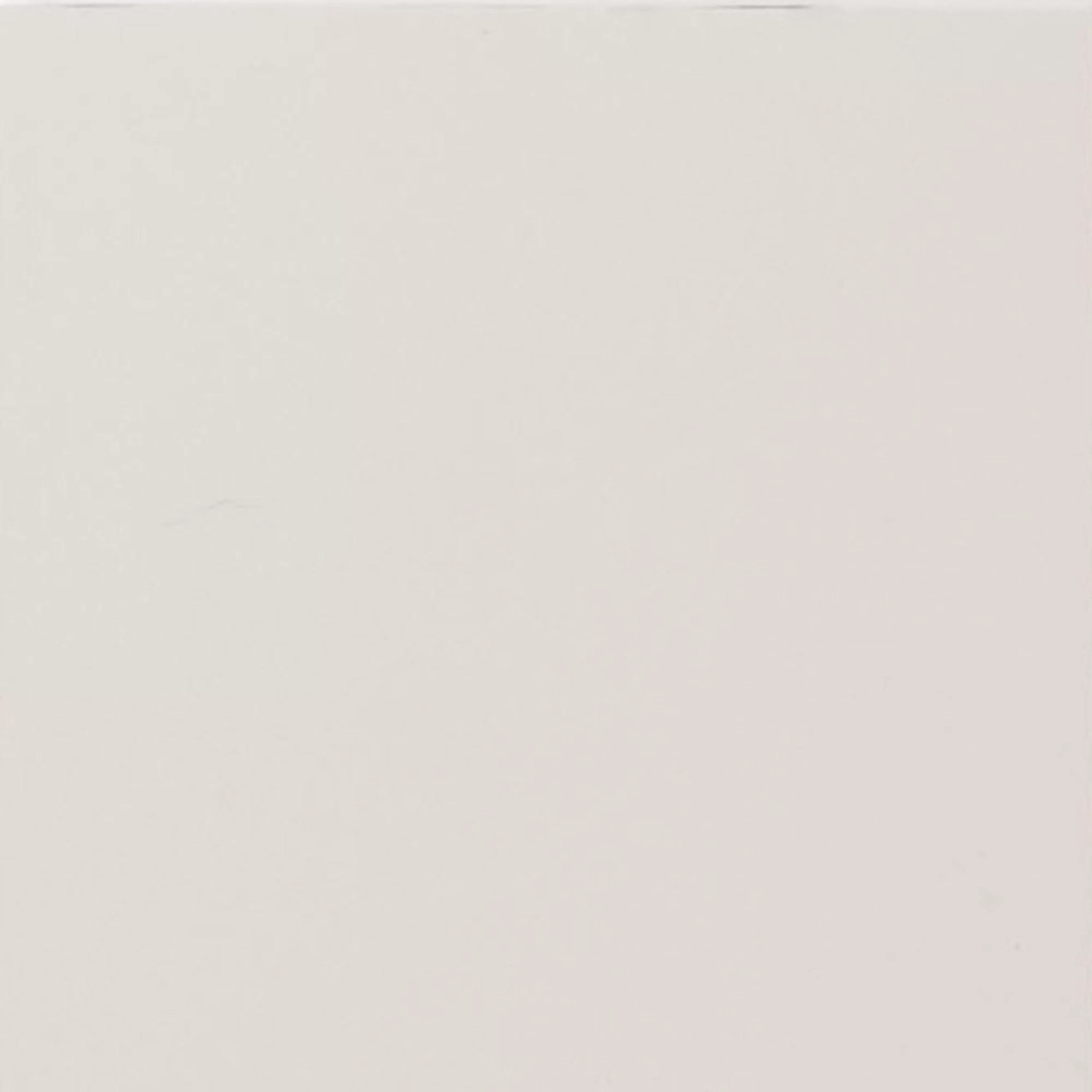 Shelby Round Dining Table