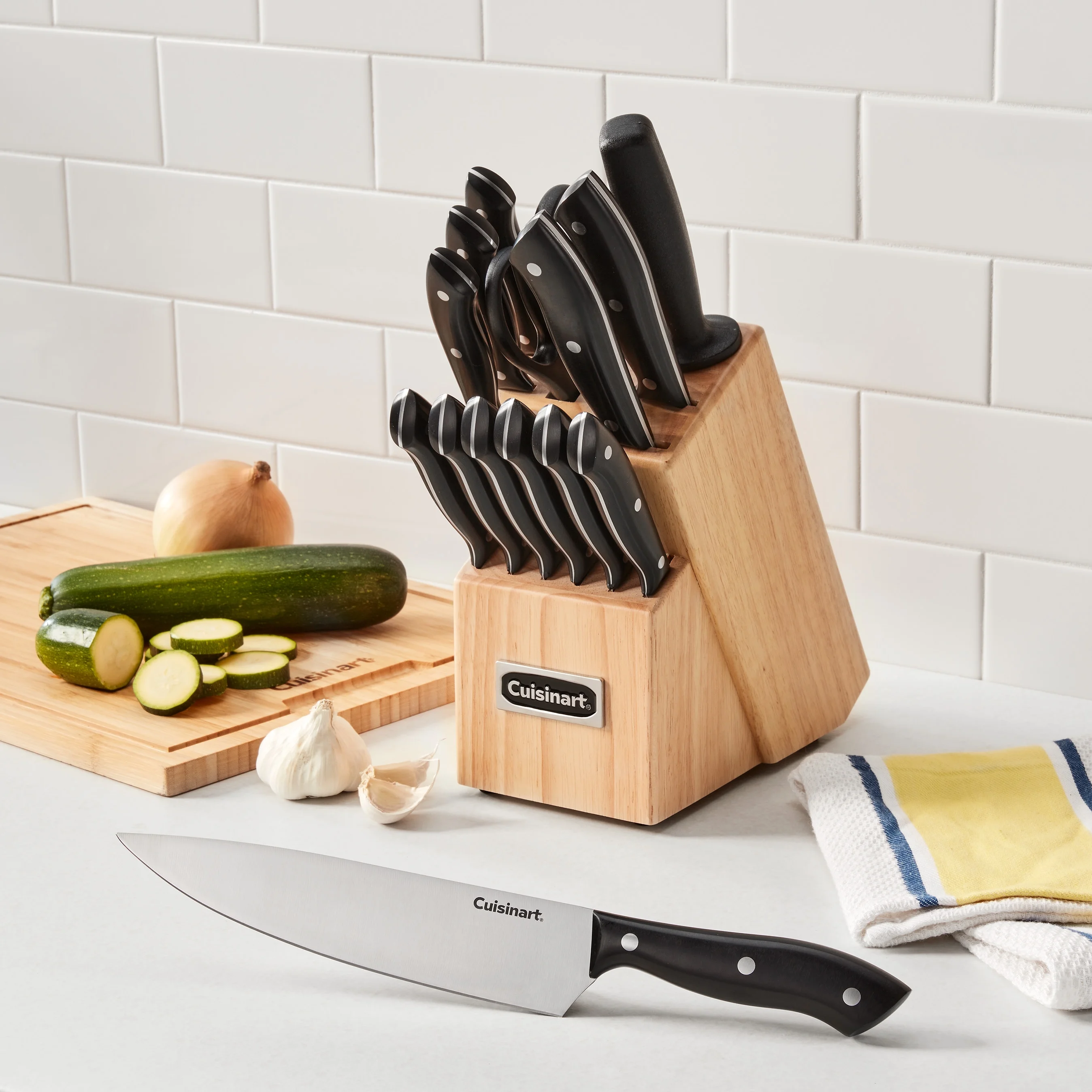 Cuisinart Classic 15pc Black Triple Rivet Knife Block Set, CEBK3R-15P3