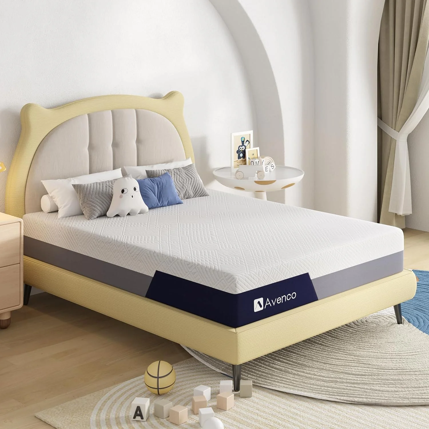 YILAN Queen Size Mattress, 8 Inch Gel Memory Foam Mattress Queen, Mattress in a Box for Fresh Sleep, Pressure Relief, Medium Firm Mattress with Motion Isolation