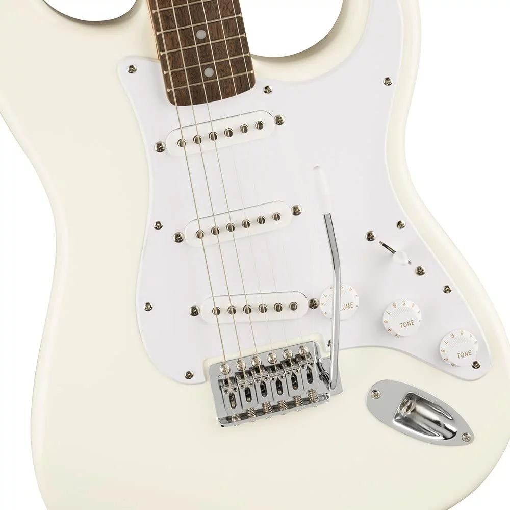 Fender Squier Bullet-SSS-AWT 0370001580 Right Handed Bullet Strat with Tremolo (Arctic White)