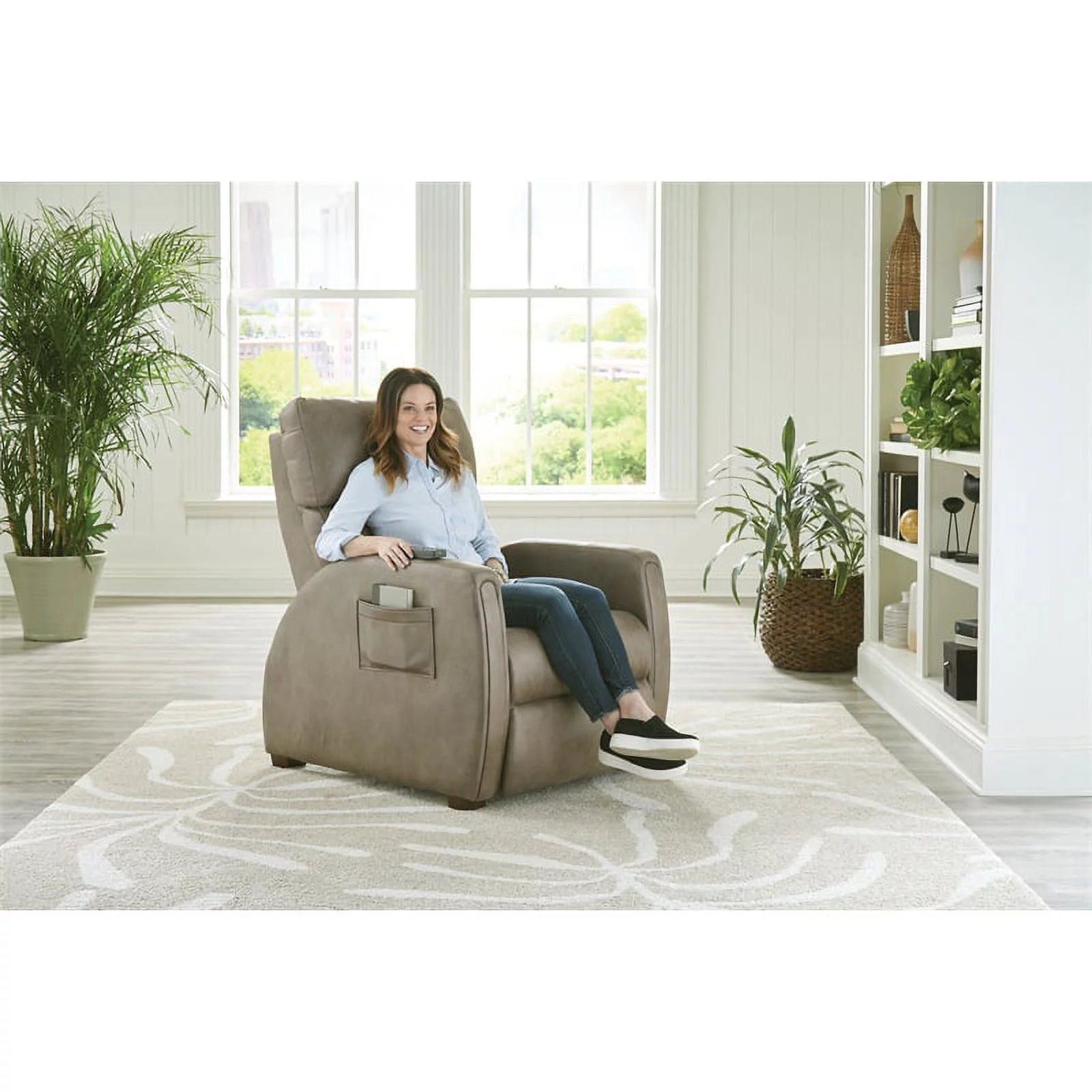 Catnapper Unwind Power Zero Gravity Recliner in Taupe Polyester Fabric