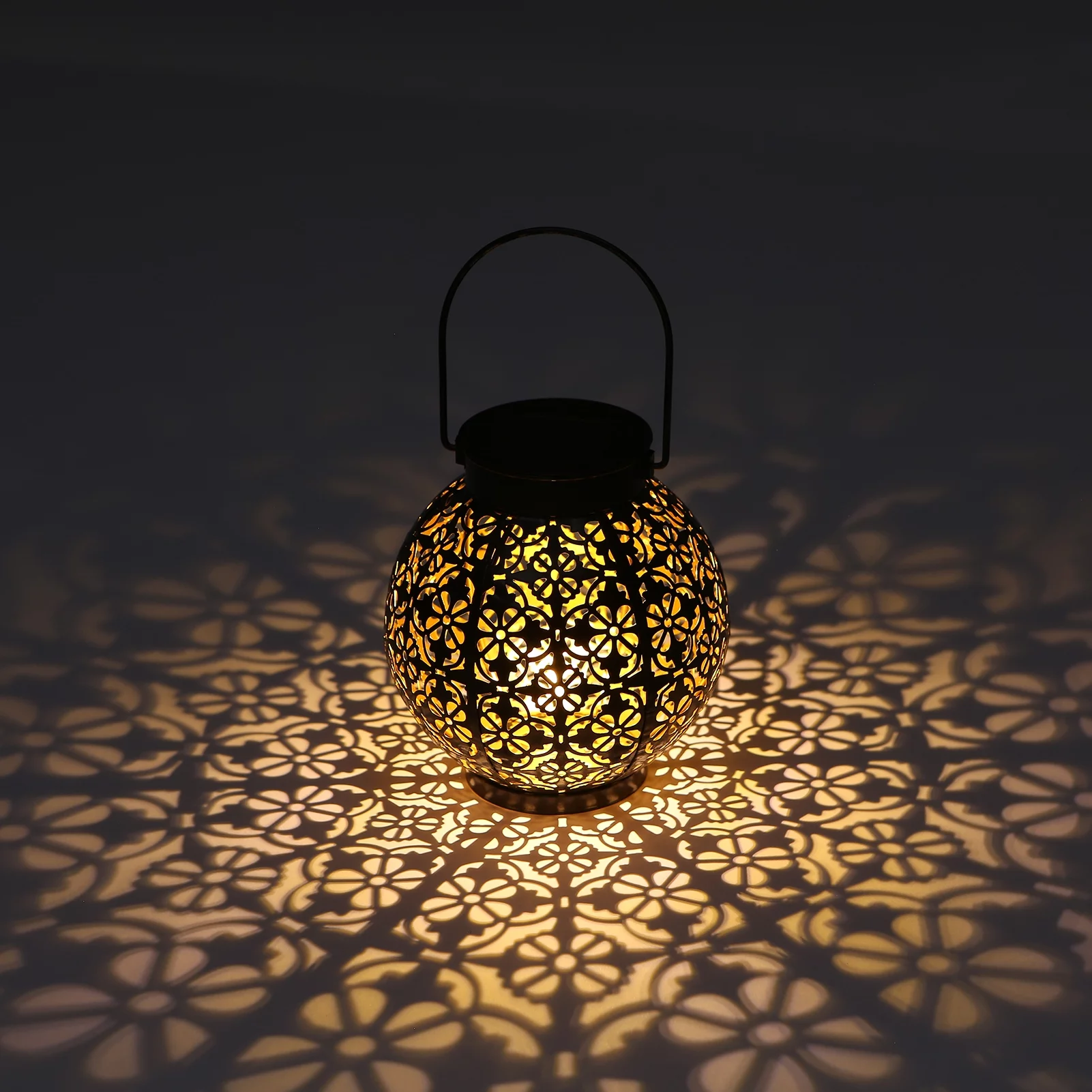 Neoglint 2 Pack Hanging Solar Lantern Light Hollowed-out Design Decorative Metal LED Lights Sensitive Control Lamp Rechargeable Cell IP44 Water Resistance