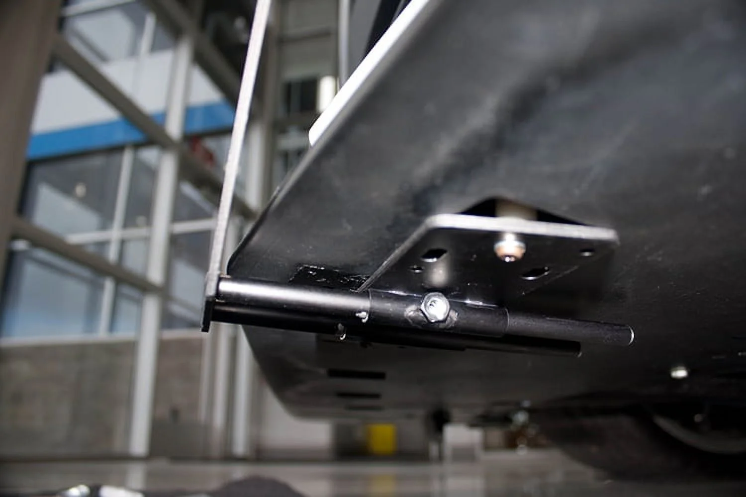 STO N SHO Front License Plate Bracket Compatible with 2014-2015 Chevrolet Camaro Z28 (SNS26b)