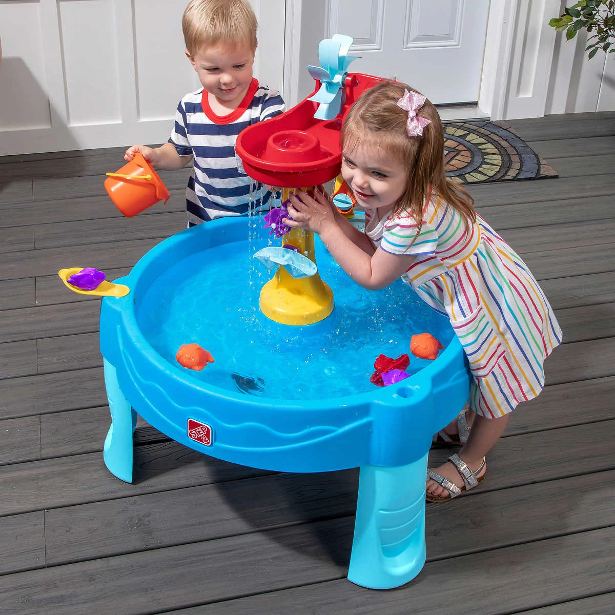 Step 2 Archway Falls Water Table with Accessories