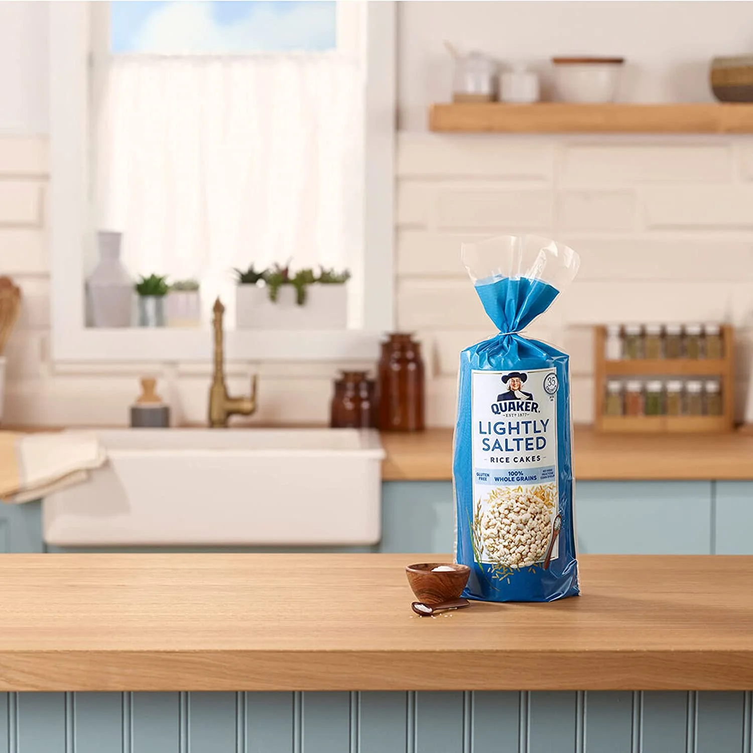 Quaker Large Rice Cakes, Lightly Salted, Pack of 6