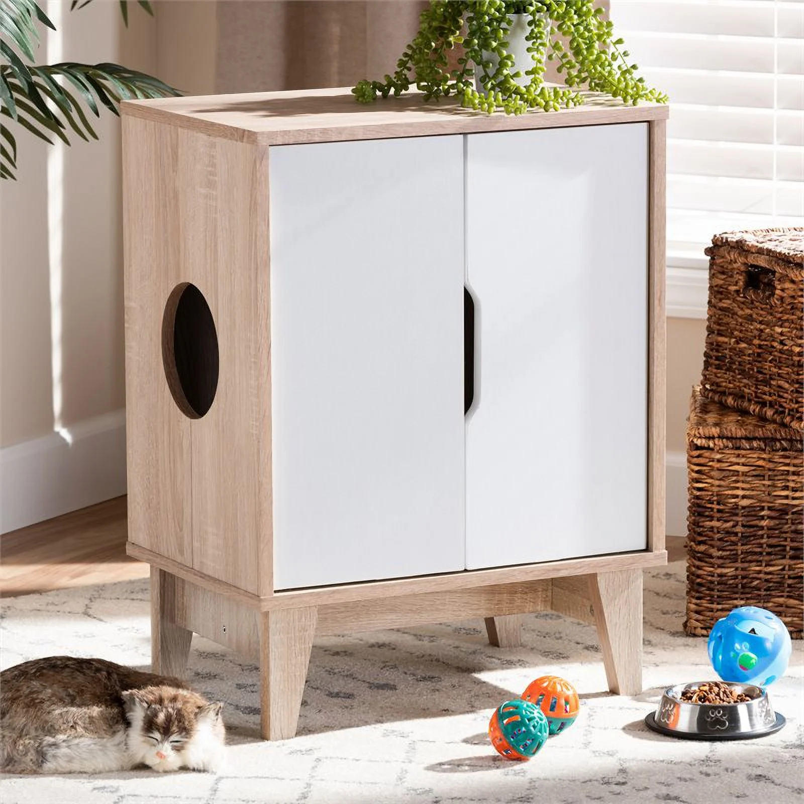Bowery Hill Oak White Finished 2-Door Wood Cat Cover House