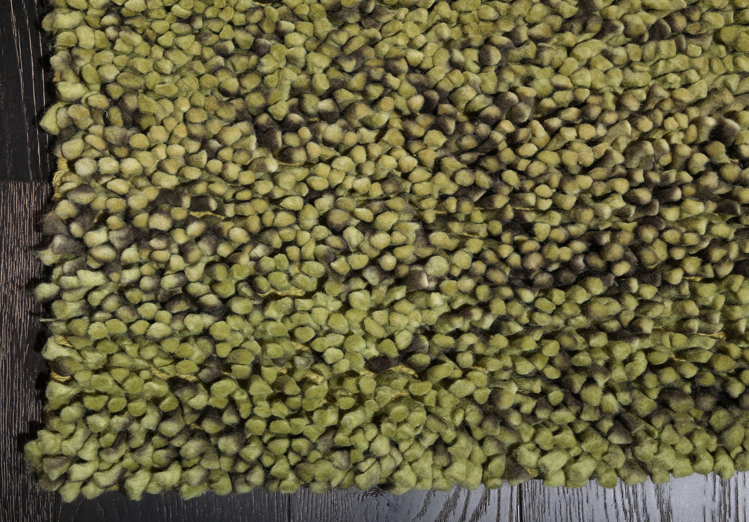 Cozy Shag Handmade Green Felted New Zealand Wool Solid Area Rug 6' x 9' & 8' x 10'