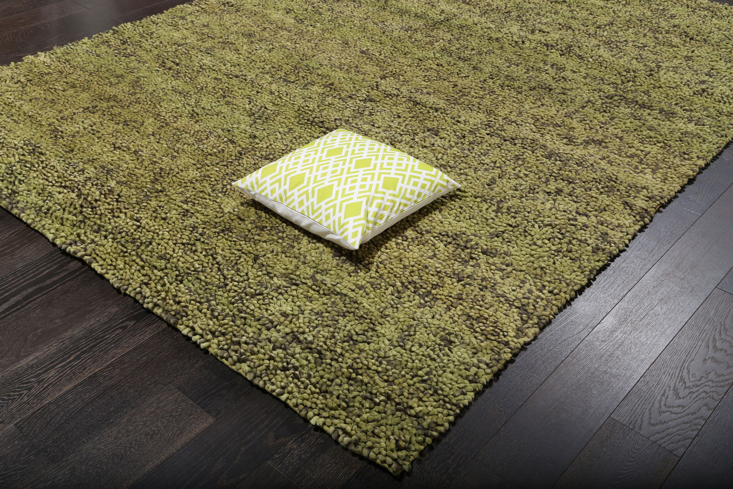 Cozy Shag Handmade Green Felted New Zealand Wool Solid Area Rug 6' x 9' & 8' x 10'