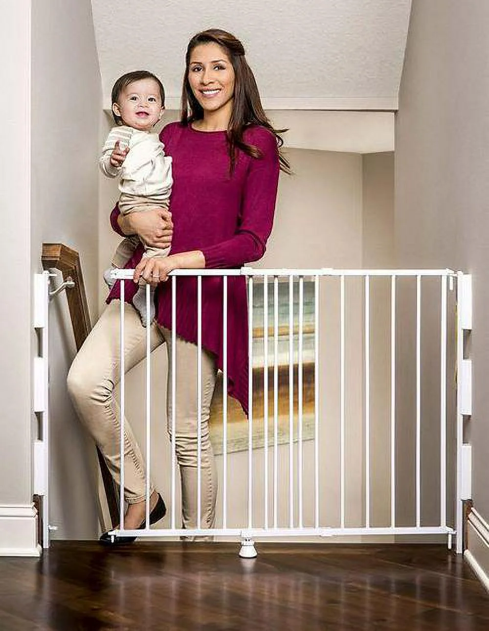 Regalo Top Of Stairs Expandable Metal Pet Gate, With Mounting Kit, 28 in. to 43 in., White