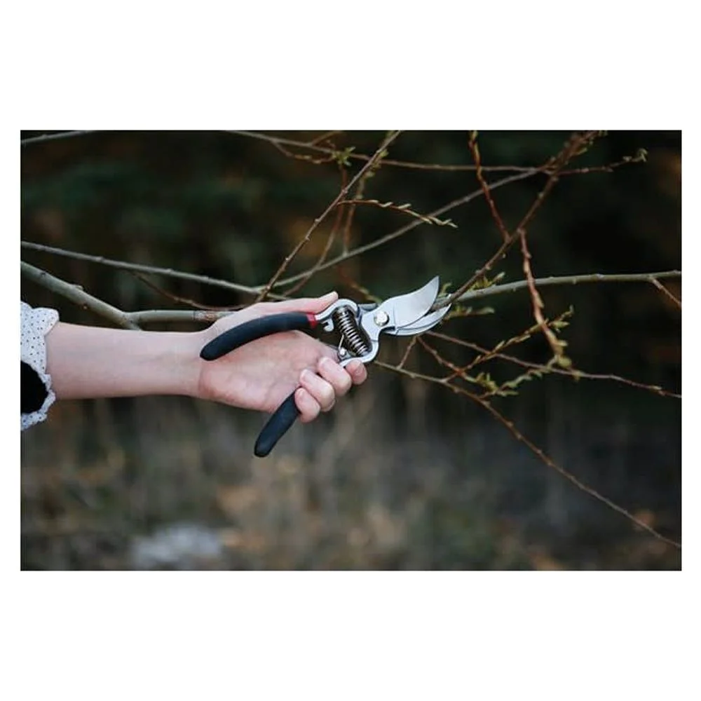 Fiskars Bypass Pruner With Non Slip Ergonomic Steel Handle