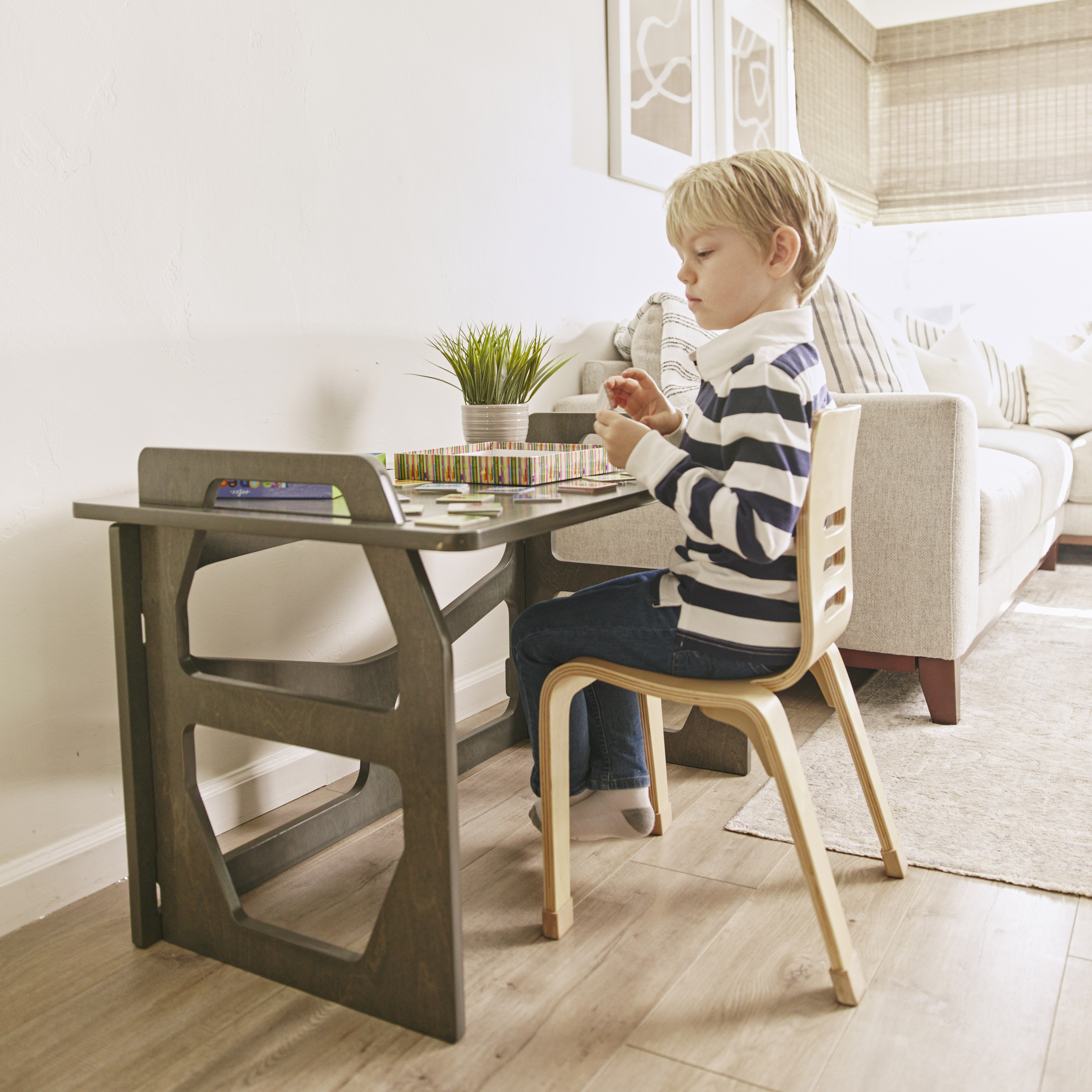 ECR4Kids StudyStation Desk, Grey Wash
