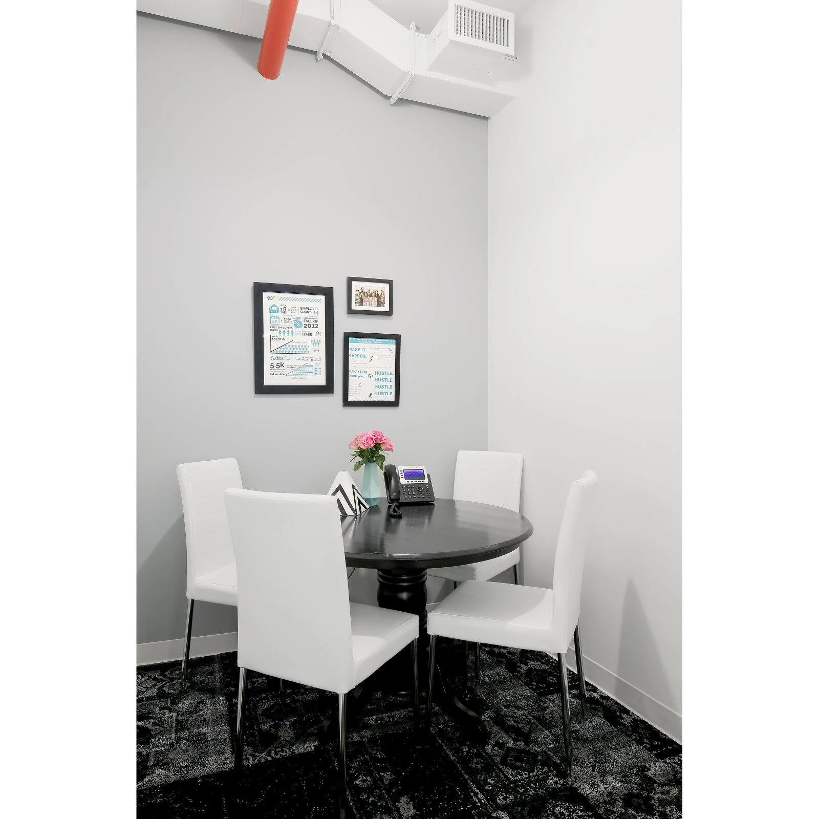 Shelton 42 Inch Round Pedestal Dining Table