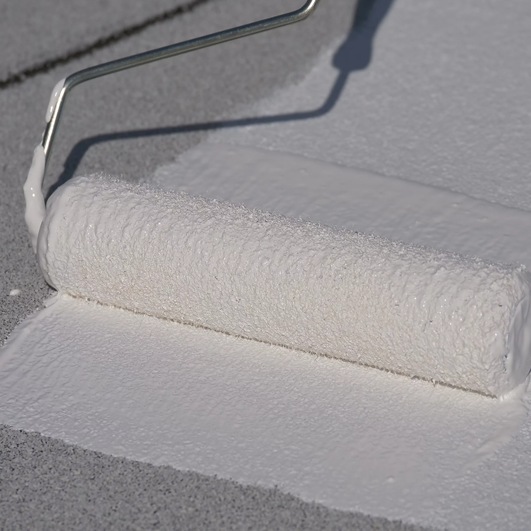 White, Rust-Oleum 710 Elastomeric Roof Coating, 1 Gal