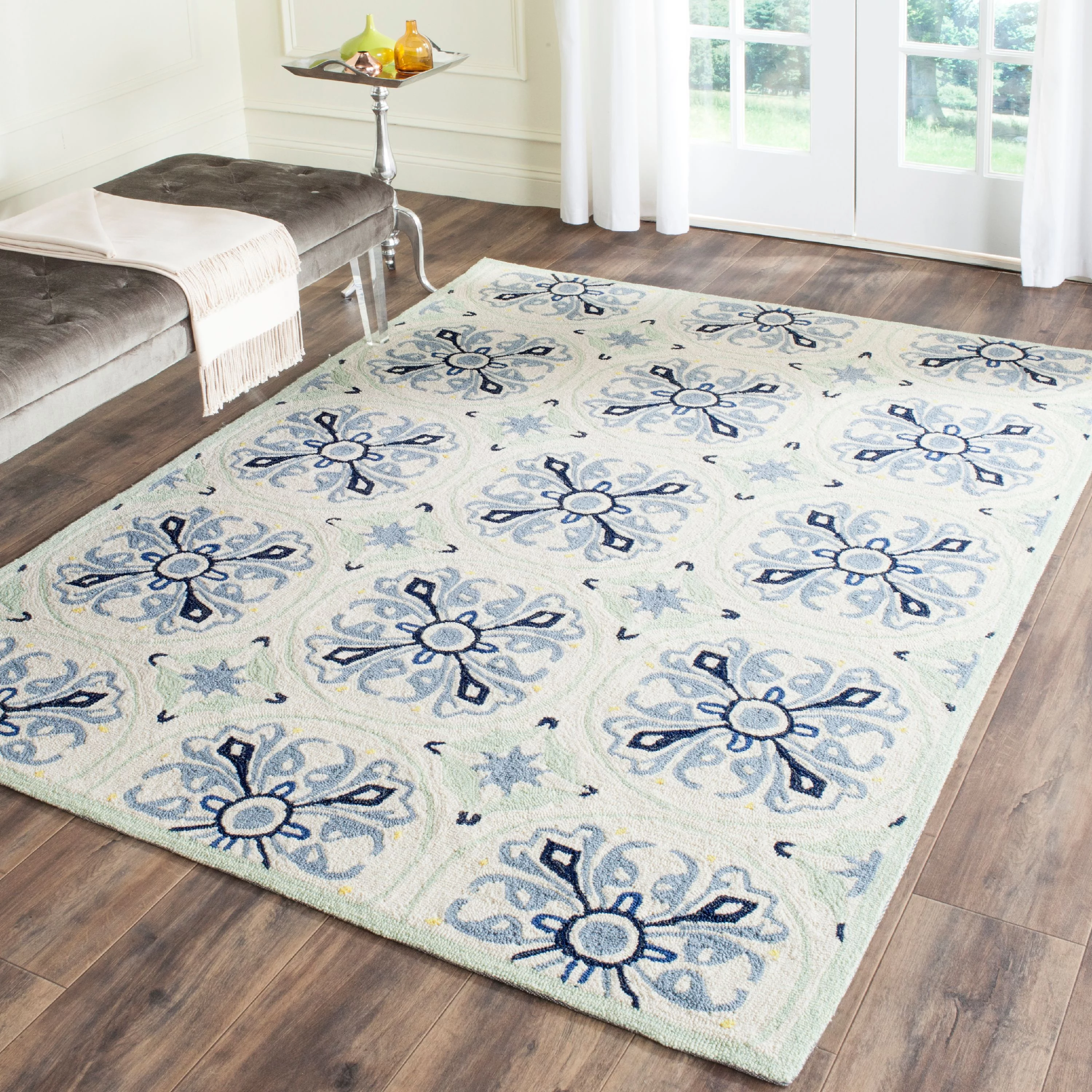 SAFAVIEH Four Seasons Edna Floral Medallion Polyester Area Rug, Ivory/Blue, 8' x 10'
