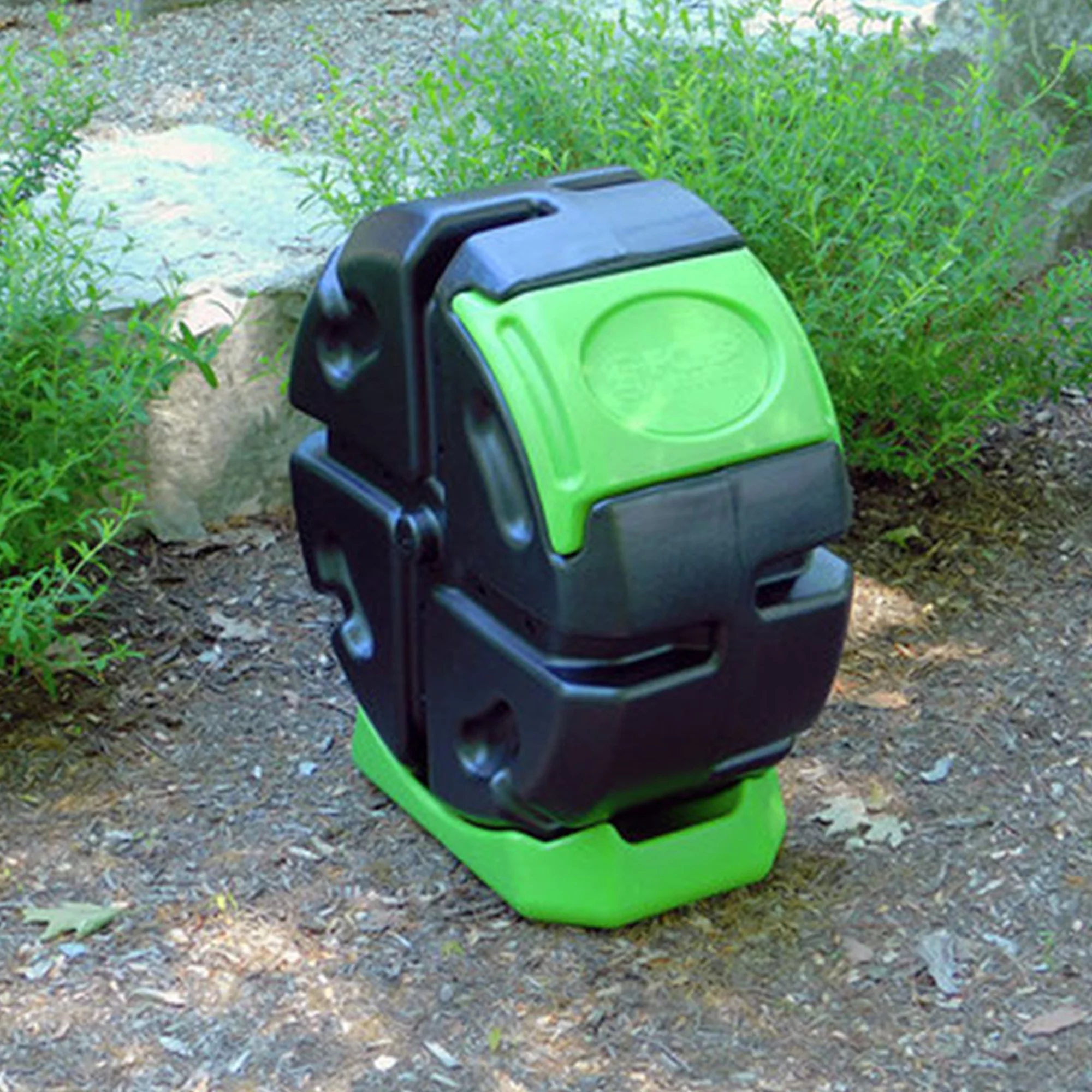 FCMP Outdoor Half Size 19 Gallon Plastic Rolling Compost Tumbler Bin, Green