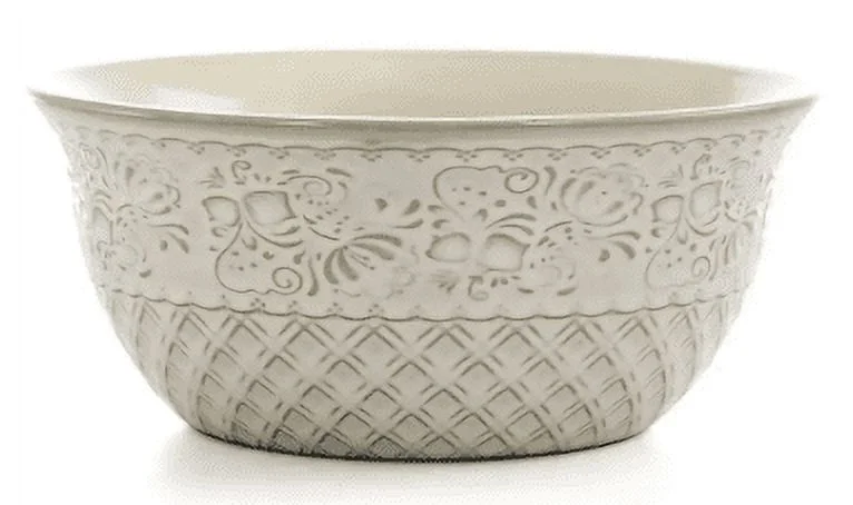 Ivory Lotus 16-Piece Traditional White Stoneware Dinnerware Set (Service for 4)