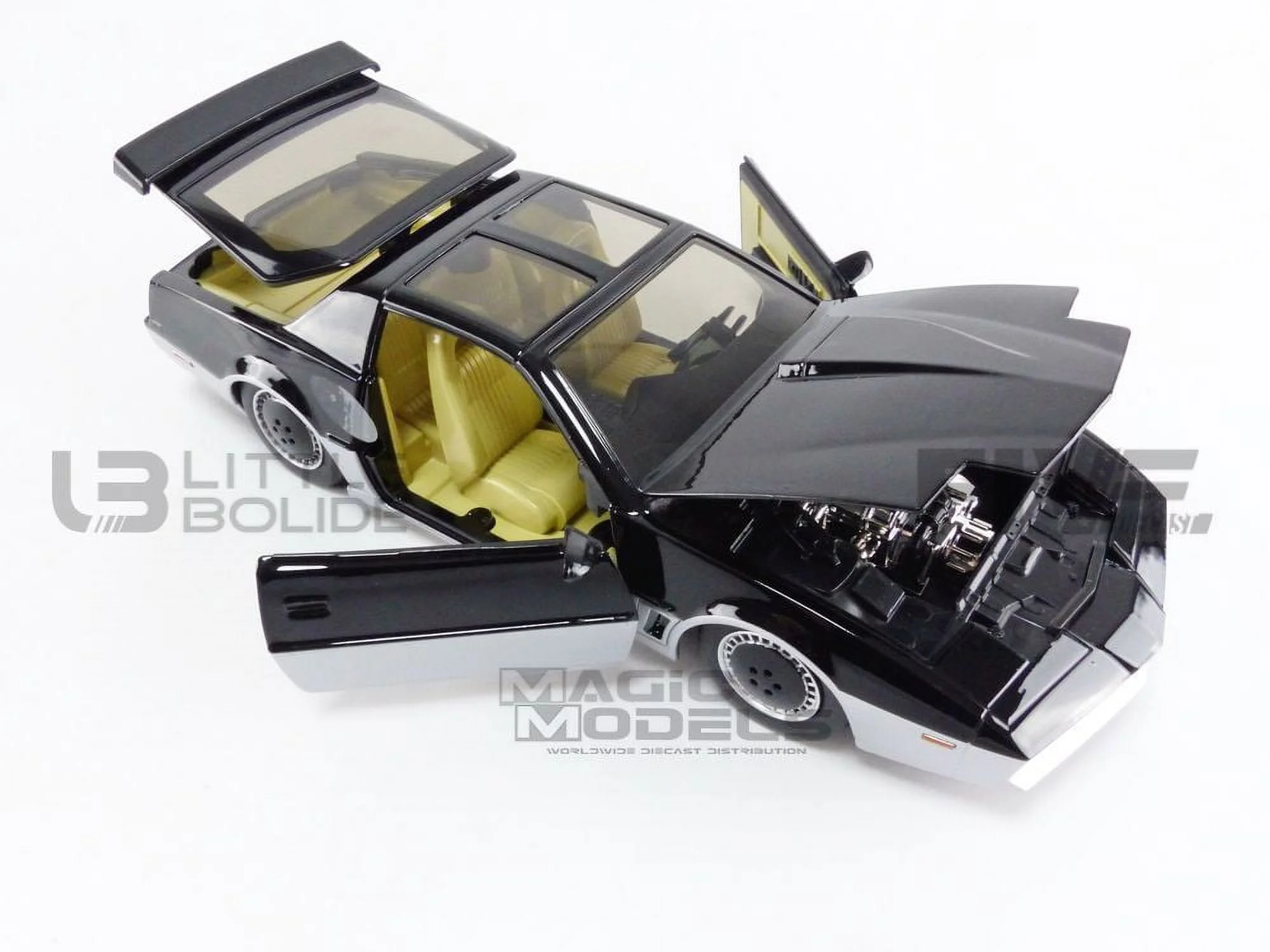 Jada Toys Hollywood Rides Knight Rider K A R 1982 Pontiac Firebird 1 24 Diecast Vehicle with Light Up Feature