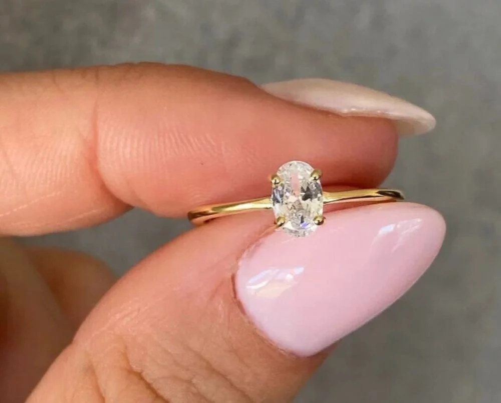 1.30Ct Oval Cut Moissanite(VVS1/D) 14k Yellow Gold Solitaire Ring for Women Gifts/Wedding/Engagement