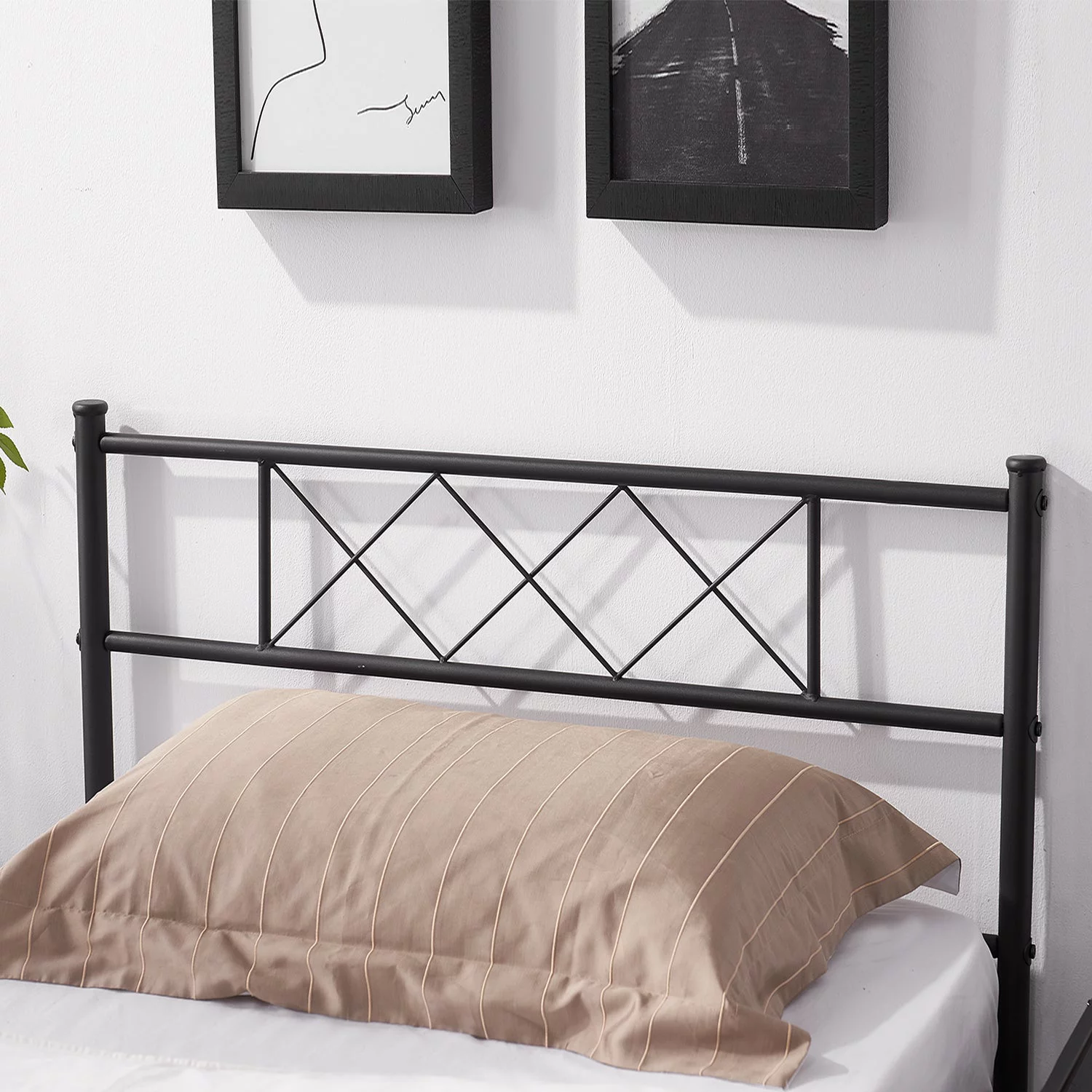 VECELO 3-Piece Bedroom Sets Metal Bed Frame and 2 Brown Nightstand