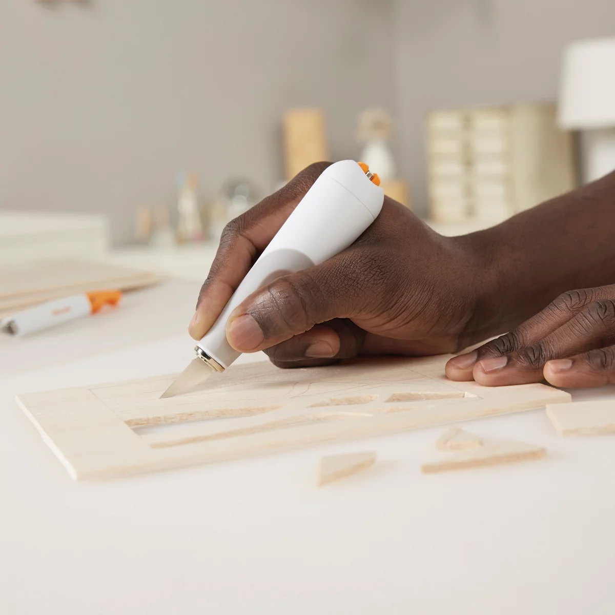 Fiskars Heavy Duty Detail Knife, 1 Each