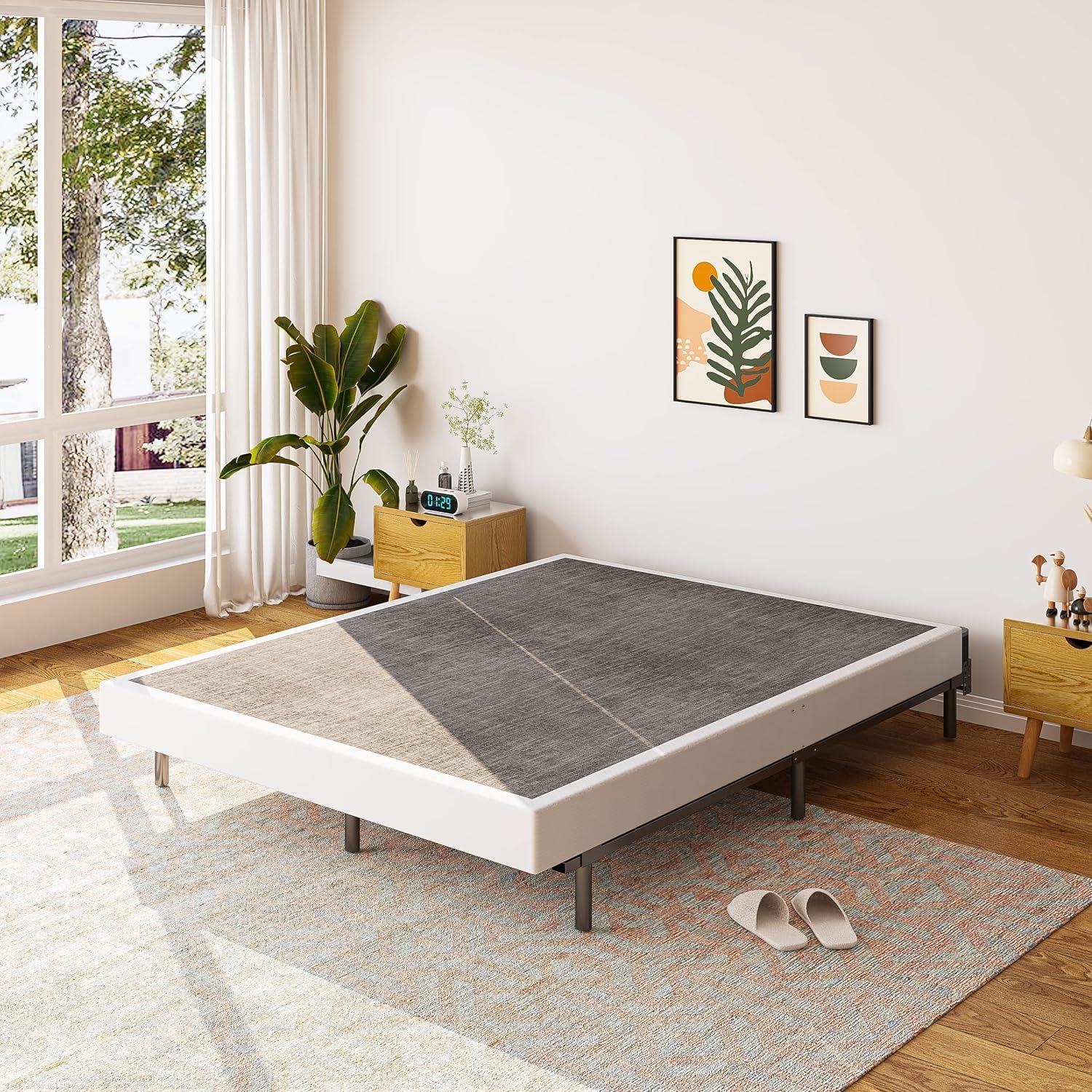 YUMIAO Queen Box Spring and Cover Set, 5 Inch Low Profile Heavy Duty Metal Structure, Easy Clean Bed Skirt, Non-Slip, Noise Free, Easy Assembly