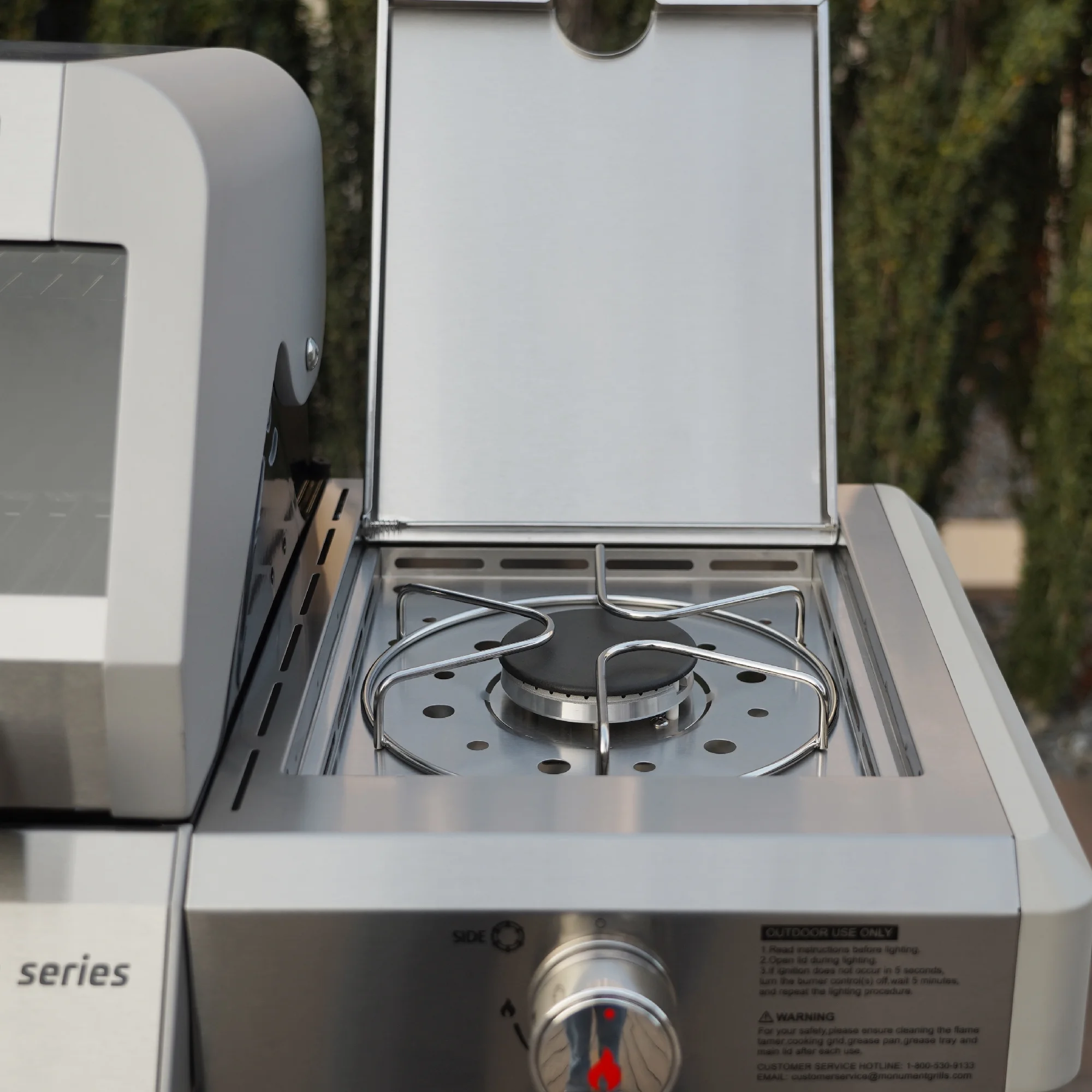 Mesa 3-Burner Propane Gas Grill in Stainless Steel with Clear View Lid and LED Controls