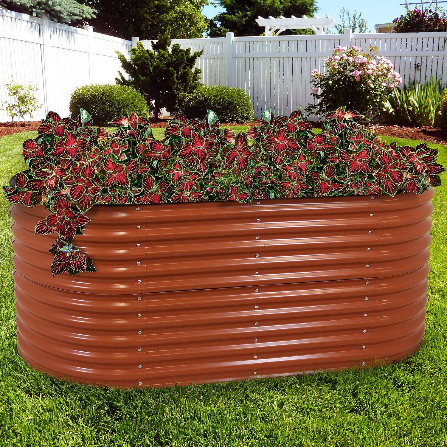Sunnydaze Decor Oval Stand-Up Steel Raised Garden Bed, 79 in. x 32 in.