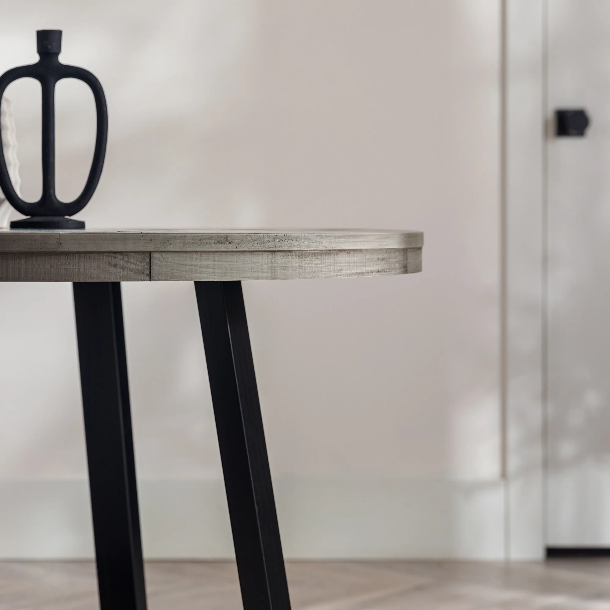 Walker Edison 42” Rustic Distressed Solid Wood Round Dining Table, Grey/Black