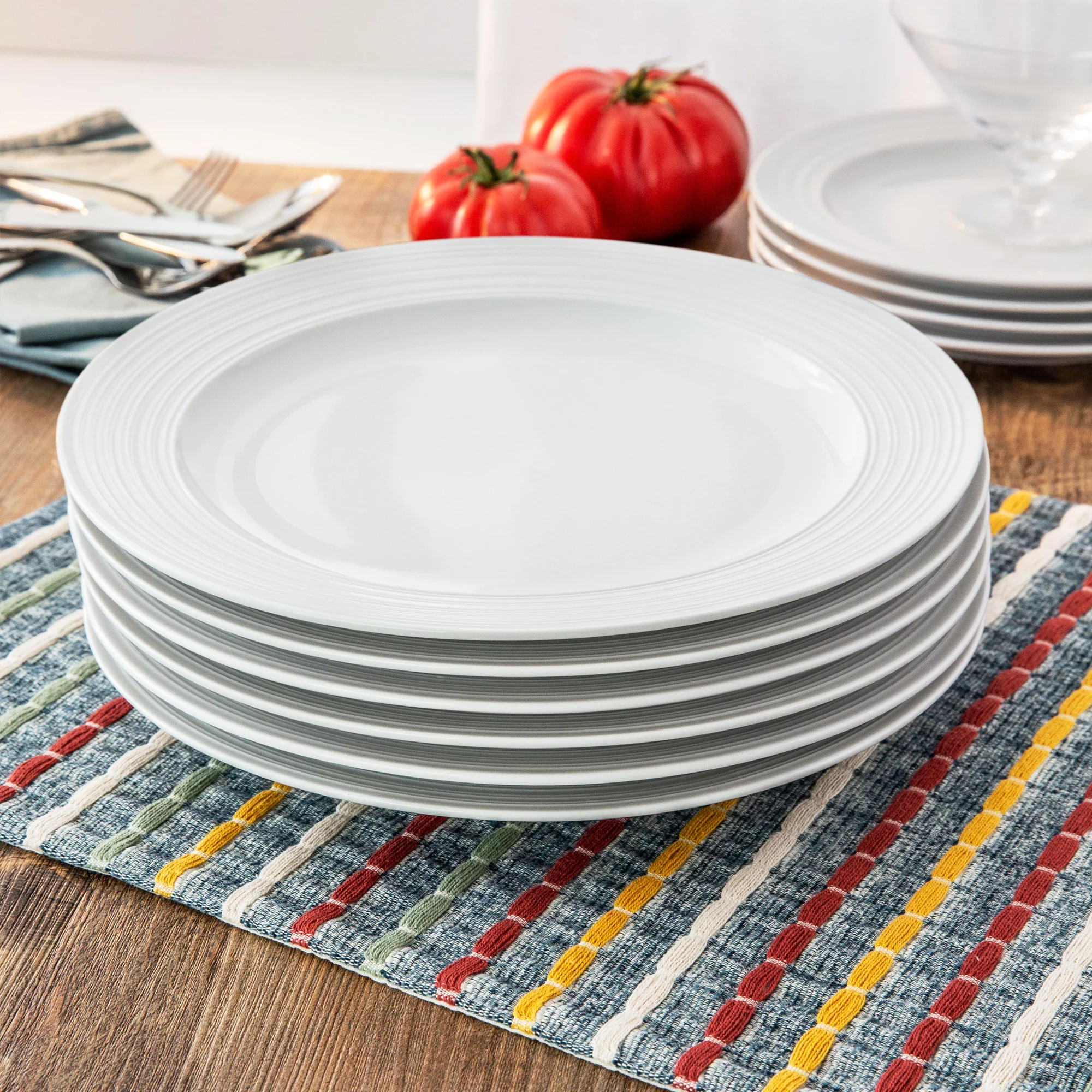 Better Homes & Gardens 16 Piece Anniston Dinnerware Set, White