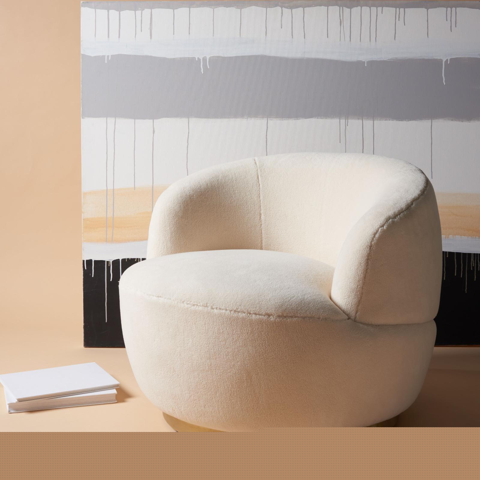 Safavieh Flynn Faux Lamb Wool Swivel Chair