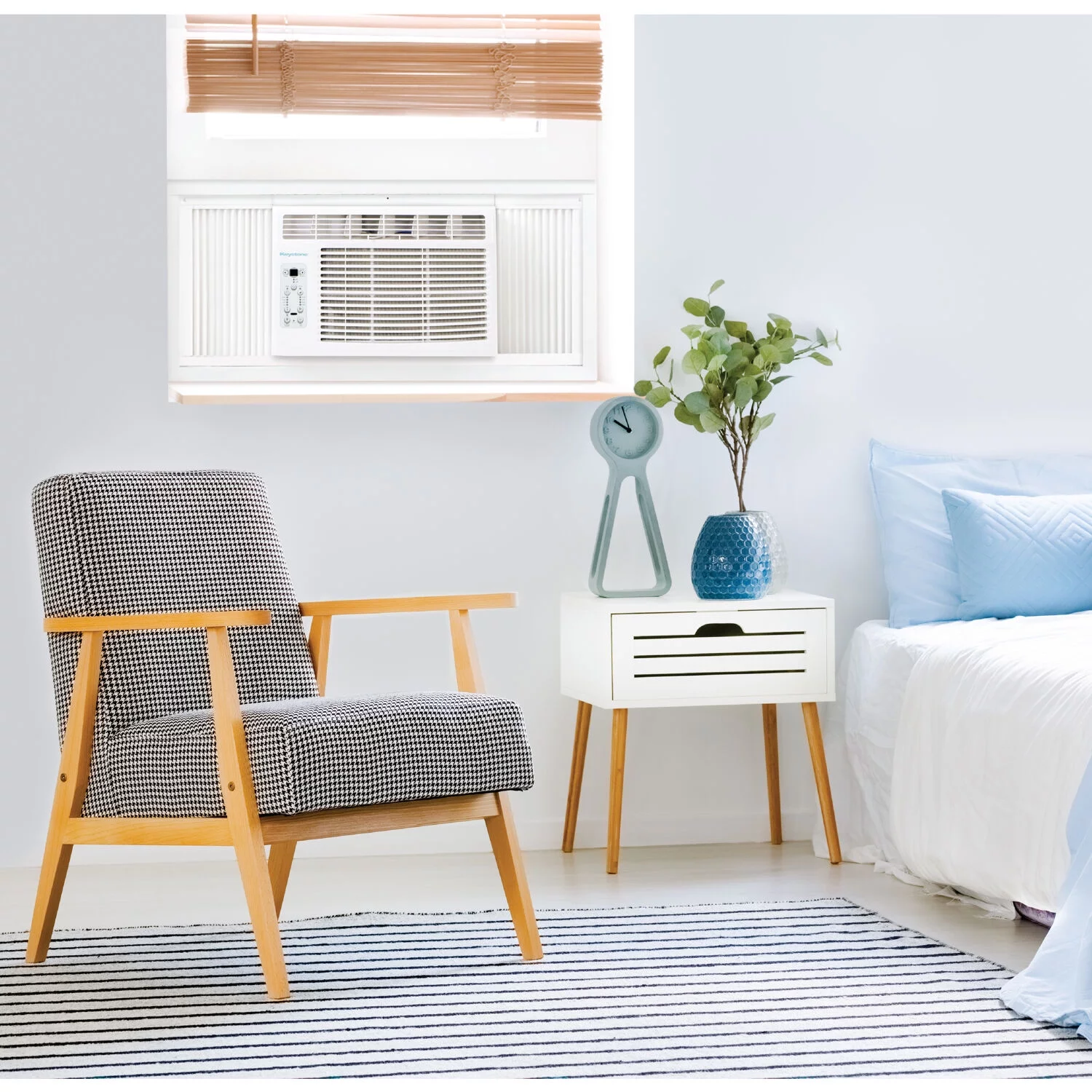 Keystone 6,000 BTU 115-Volt Window Air Conditioner, White, KSTAW06BE