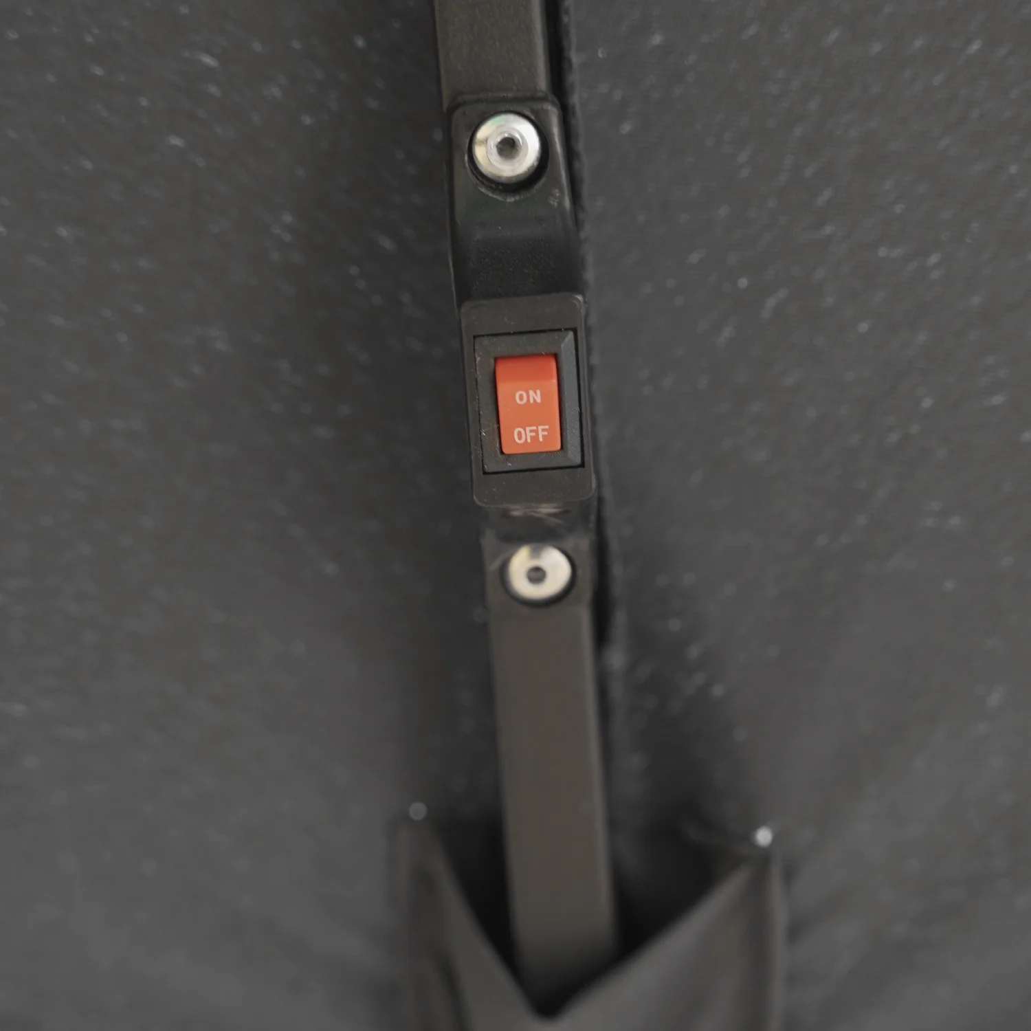 HomeStock Retro Relaxation Modern Outdoor 10 Ft Offset Cantilever Hanging Patio Umbrella With Solar Powered LED