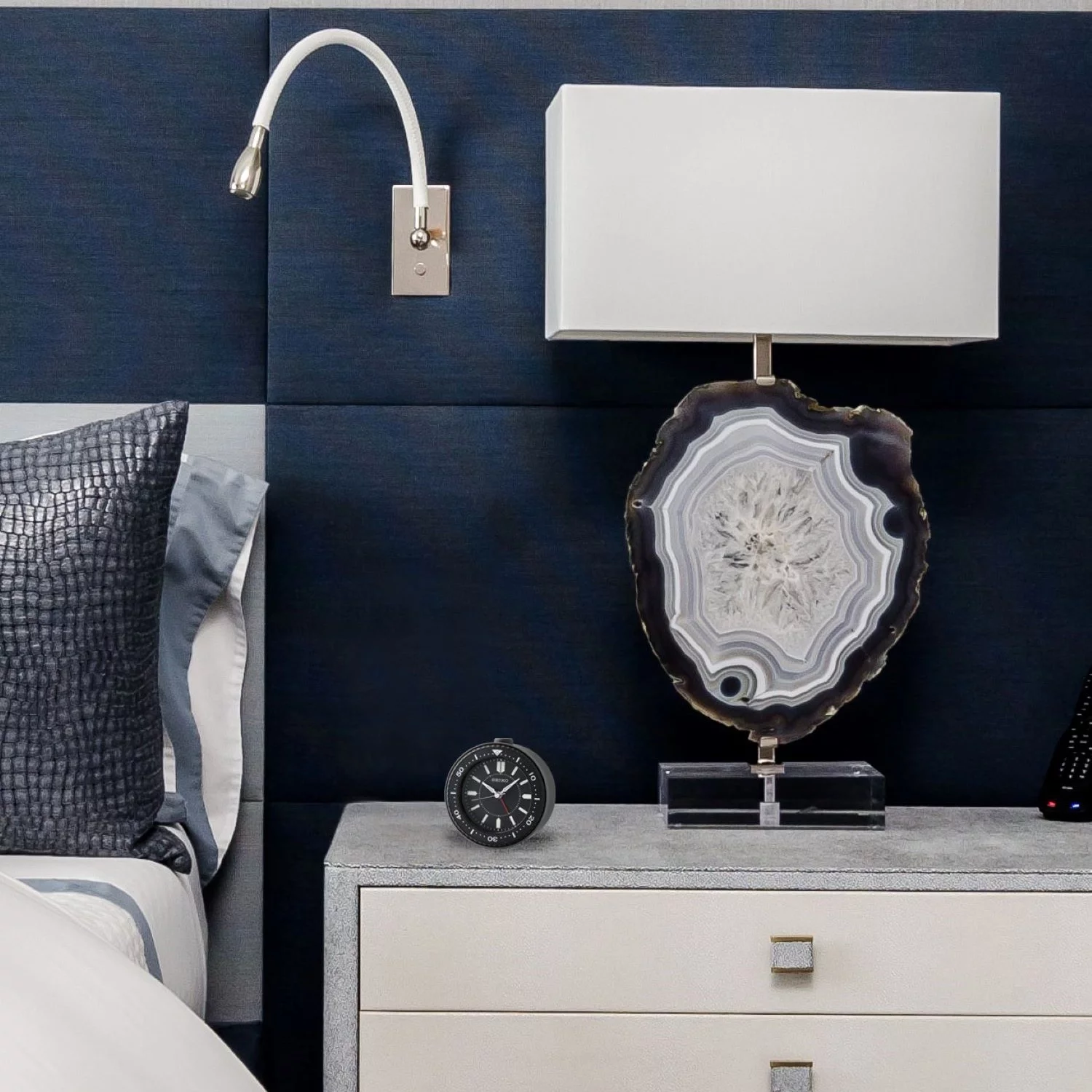 Seiko Mai Alarm Clock, Black, Analog, Quartz, QHE184KLH