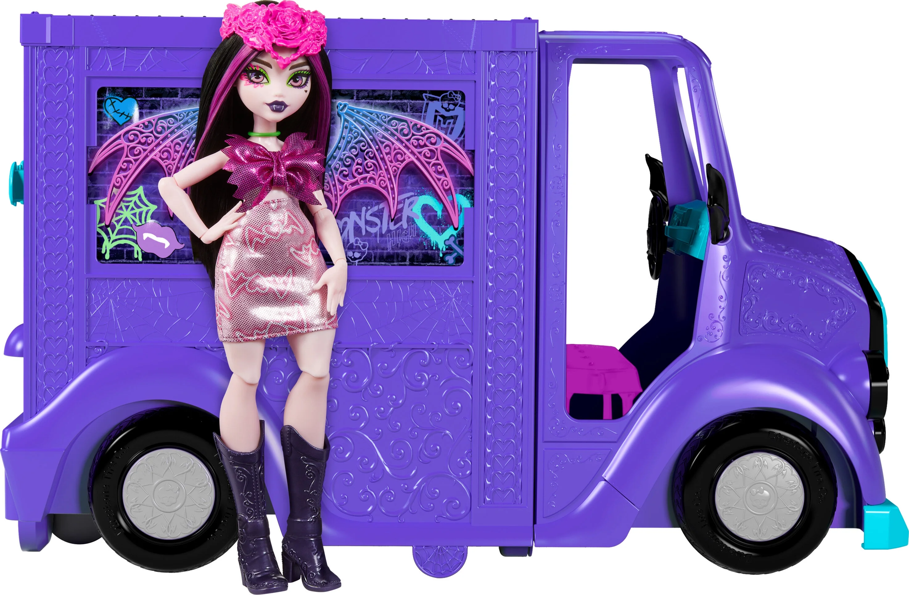 Monster High Draculaura Doll and Fangtastic Rockin’ Food Truck Playset with 13+ Themed Accessoriescessories