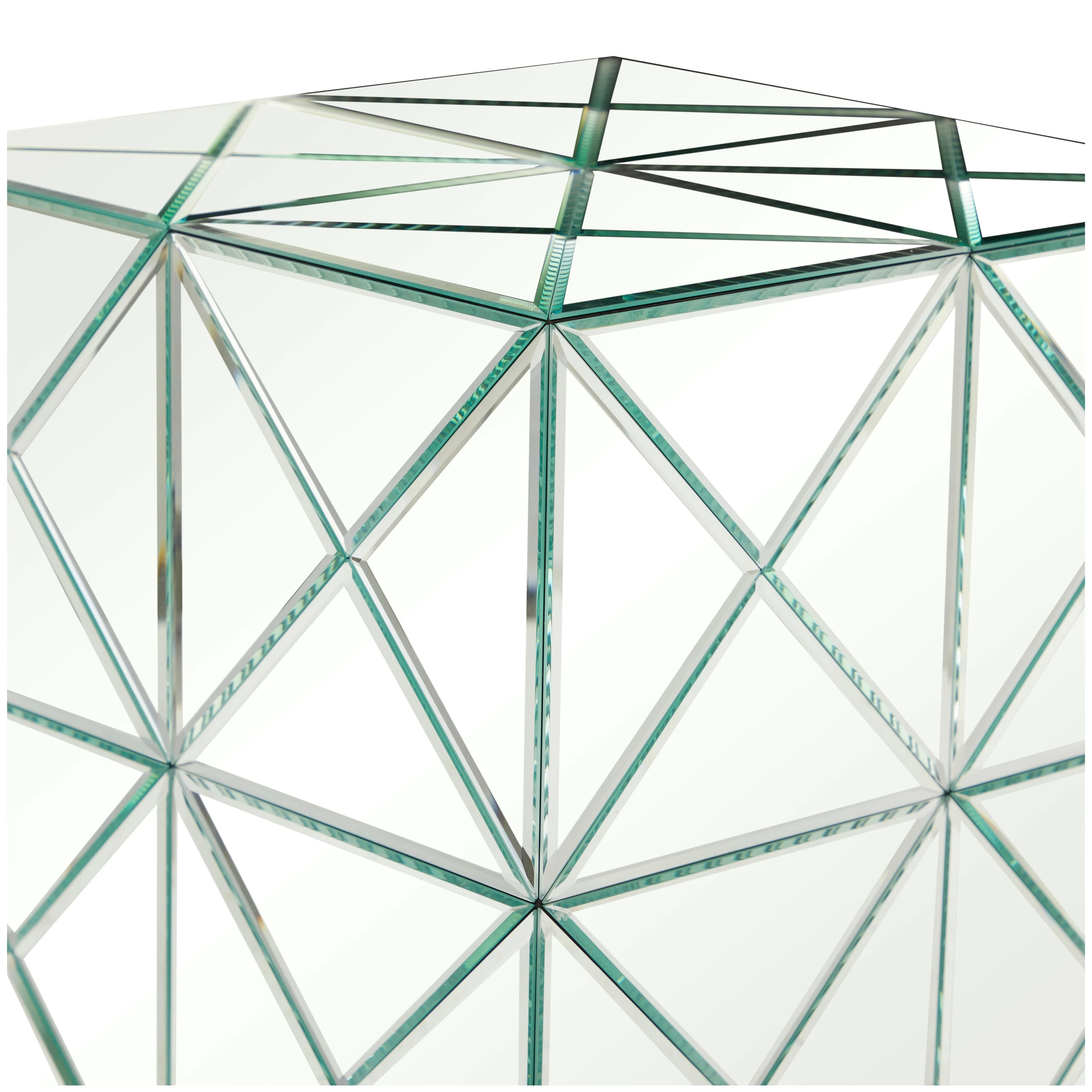 Studio 350 Clear Glass Glam Accent Table - 18 x 18 x 18