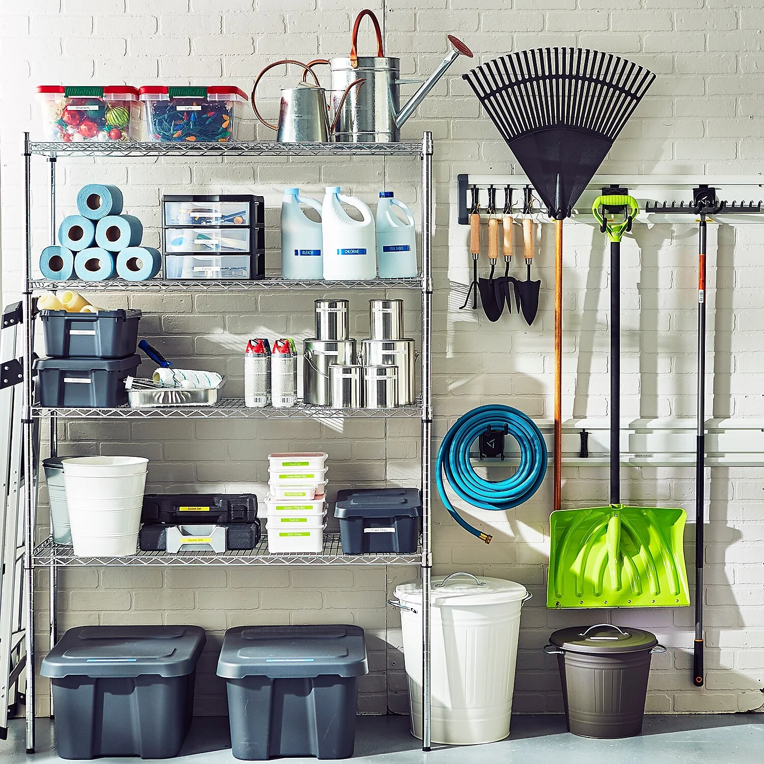 Brother P-Touch Desktop Label Maker and TZe Tape Bundle PT1890S