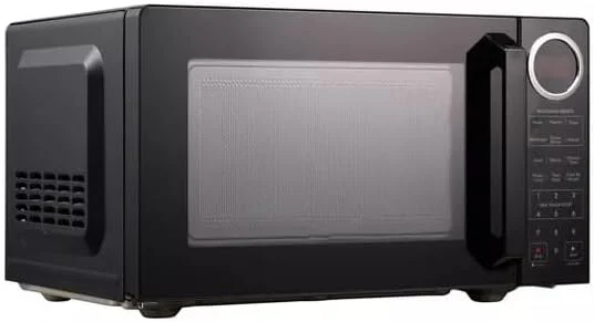 YQX 0.9 cu-ft ,900 watts of power Microwave - Black
