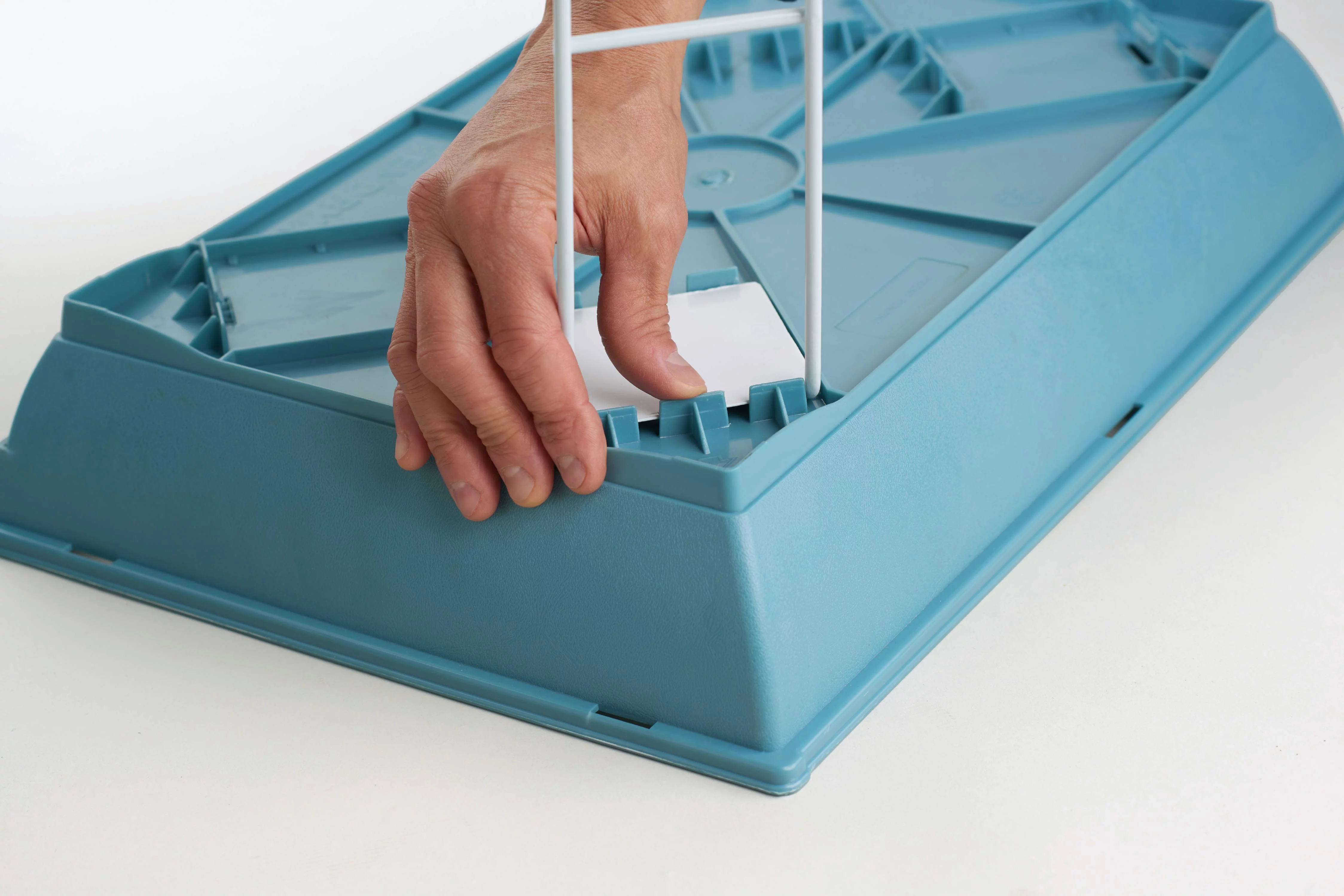 Prevue Pet Products Penthouse Suites Pagoda Roof Birdcage with Stand, Blue/White