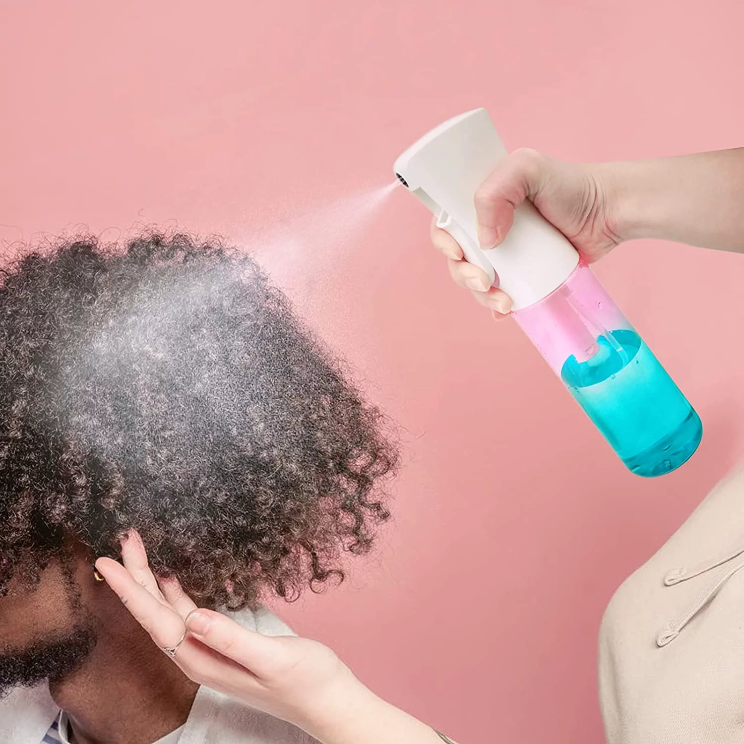 This durable and high-quality data cable has a perfect space-saving design and will be the perfect gift