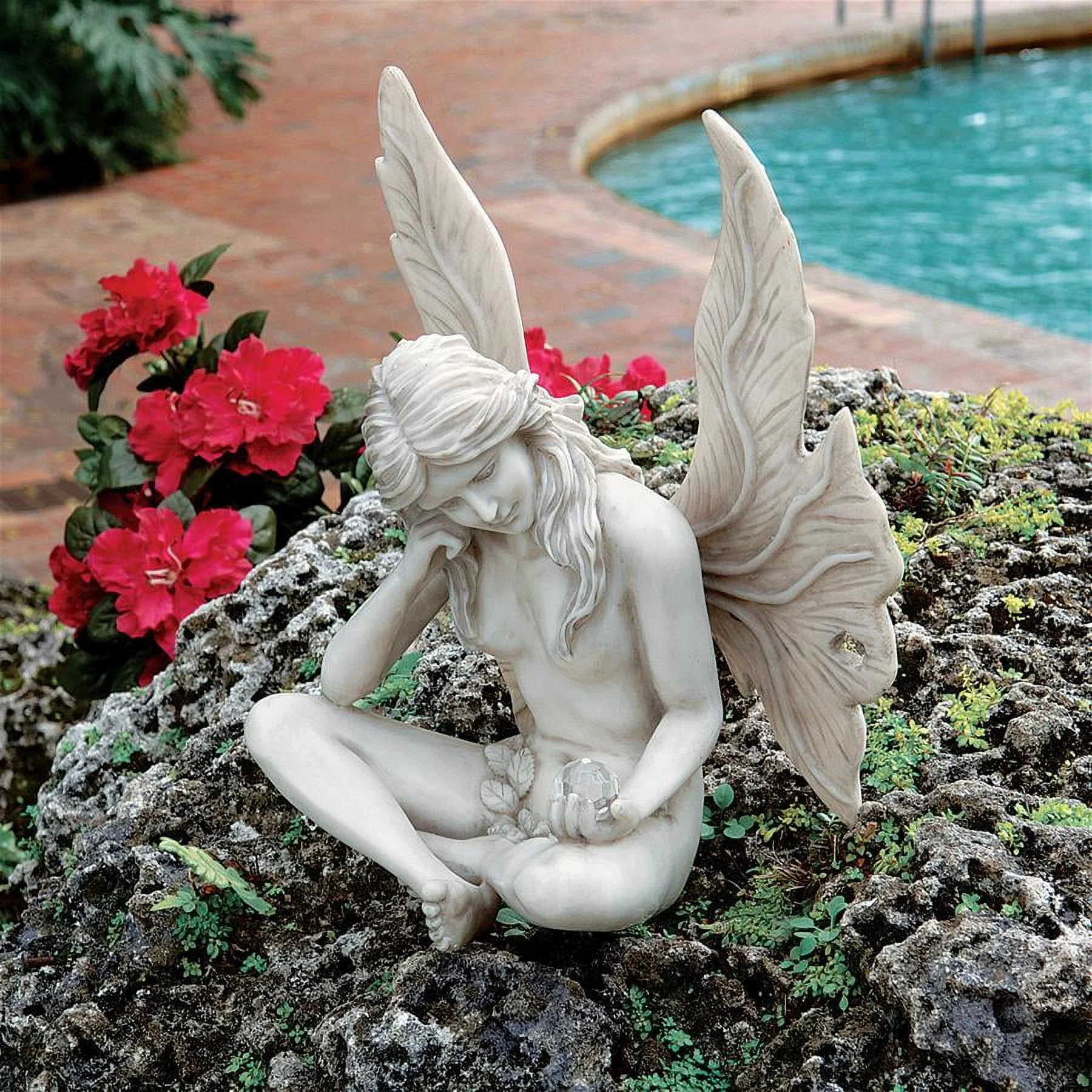Design Toscano The Secret Garden Fairies: Gazing Fairy Statue