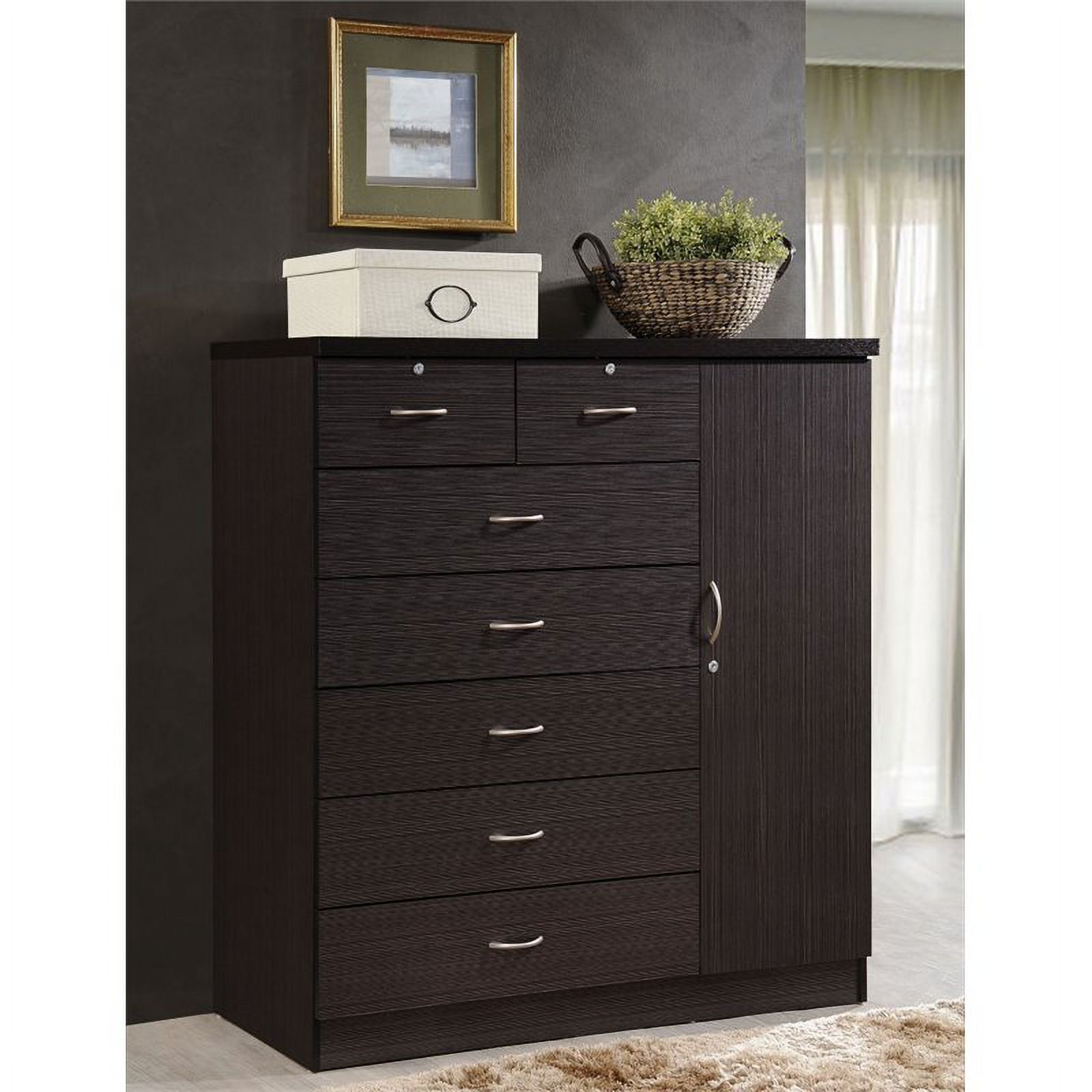 Pemberly Row Hodedah 2 Piece 7 Drawer Wood Chest Set with Locks in Chocolate