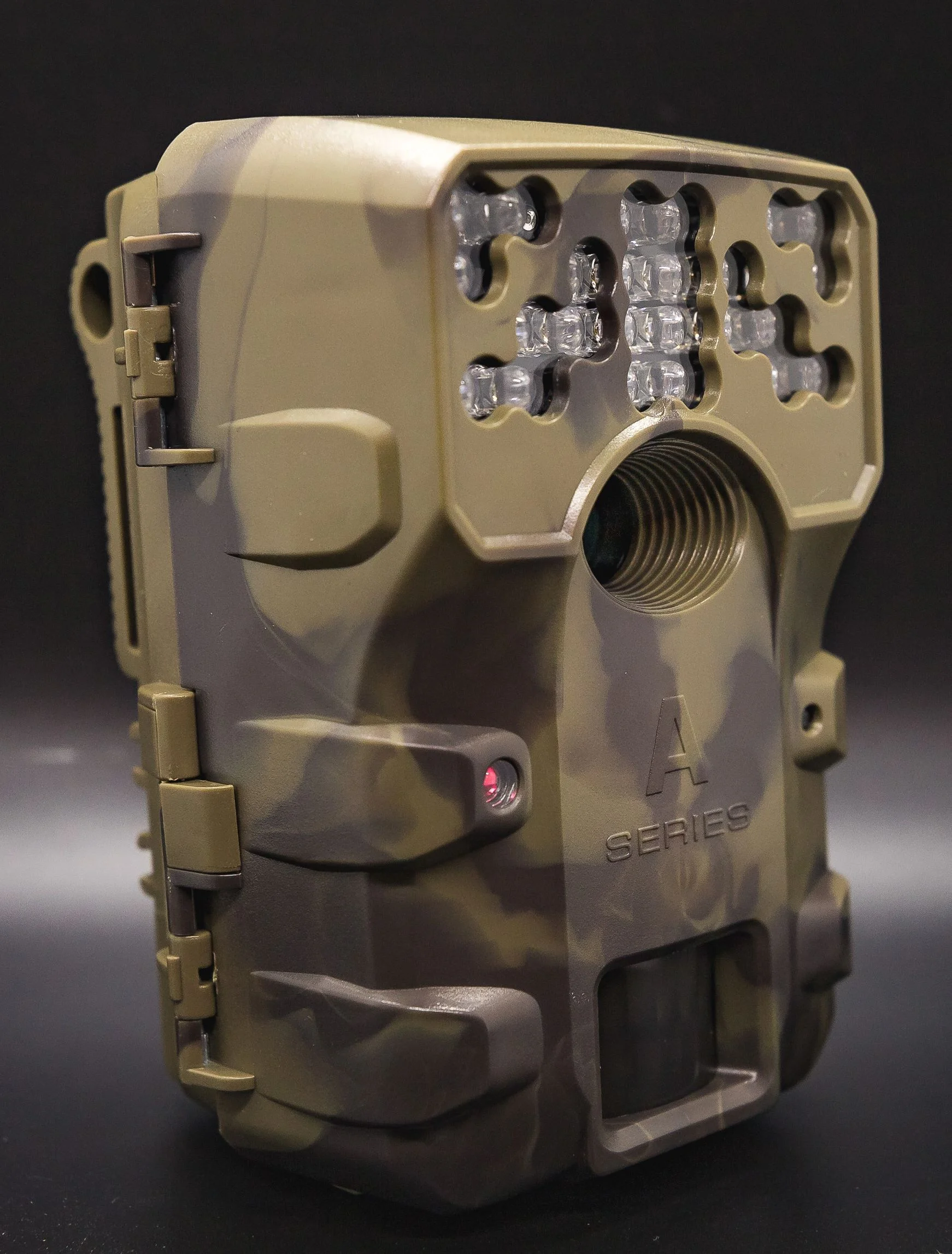 Moultrie W800 Infrared Hunting Trail Camera Bundle, 26 Megapixels