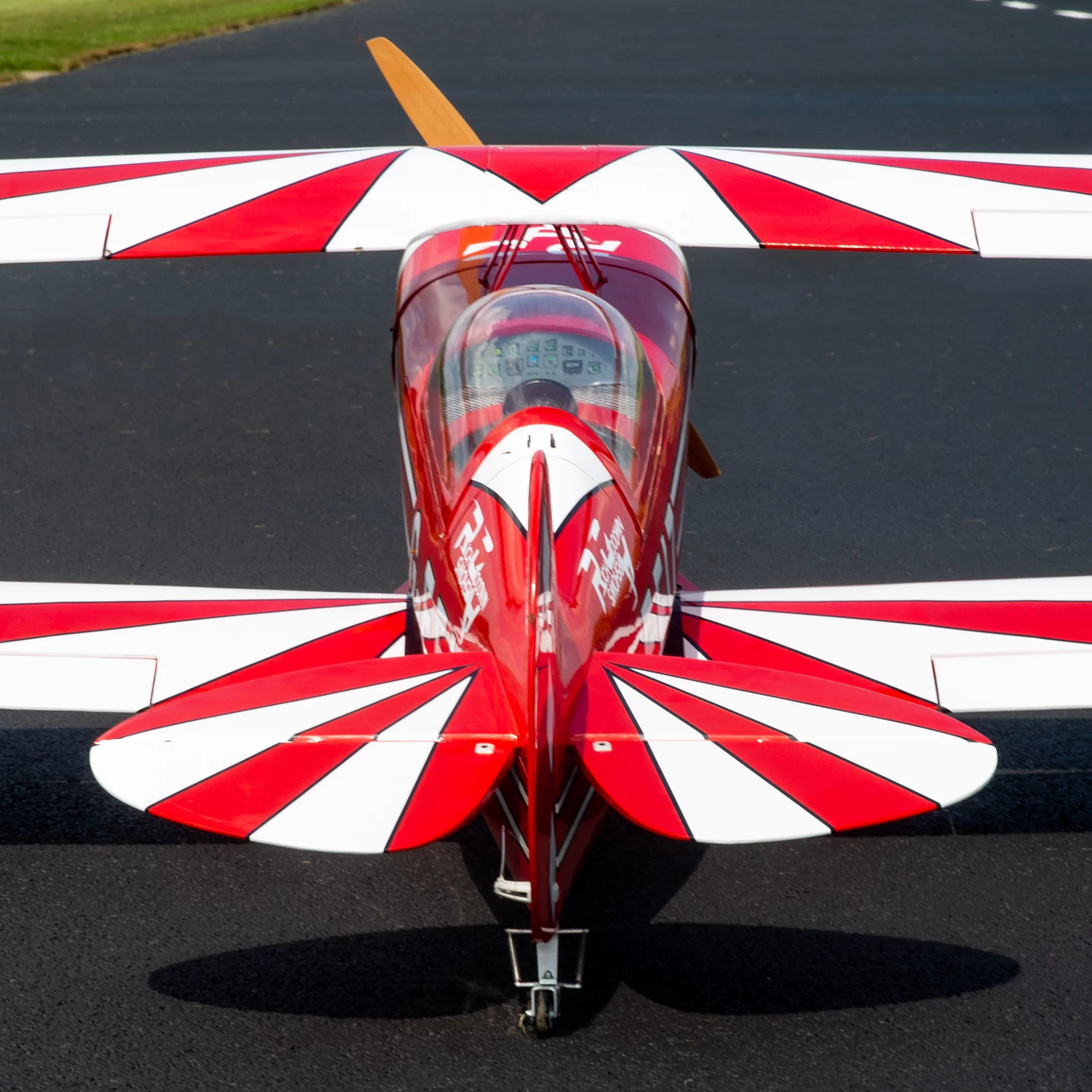 Hangar 9 Pitts S-2B 50-60cc HAN2390 Airplanes ARF Giant