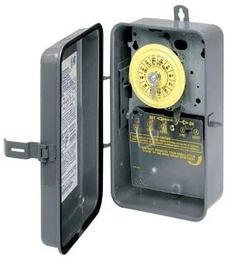 Intermatic Timer Single Pole Indoor / Outdoor On/Off 40 Amp 120 V Gray Csa, Ul Boxed
