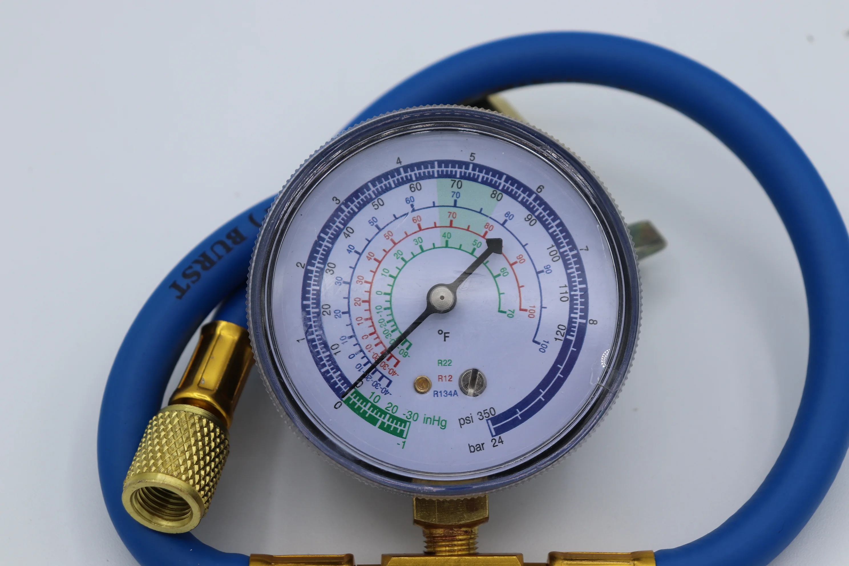 Envirosafe Arctic Air for R-12, 1 Can and a Charging Gauge, R12 Arctic Air