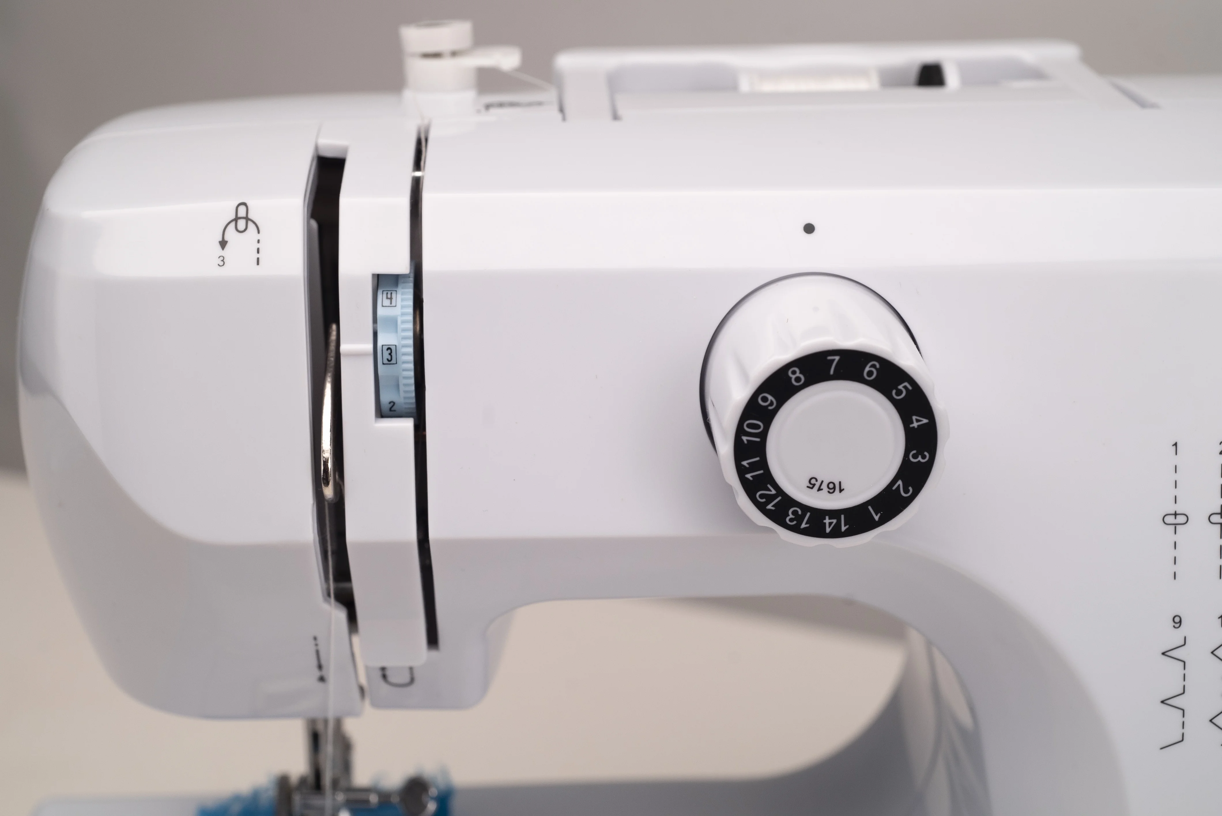 Michley SS-700+ 16-Stitch Desktop Sewing Machine, 863975000143